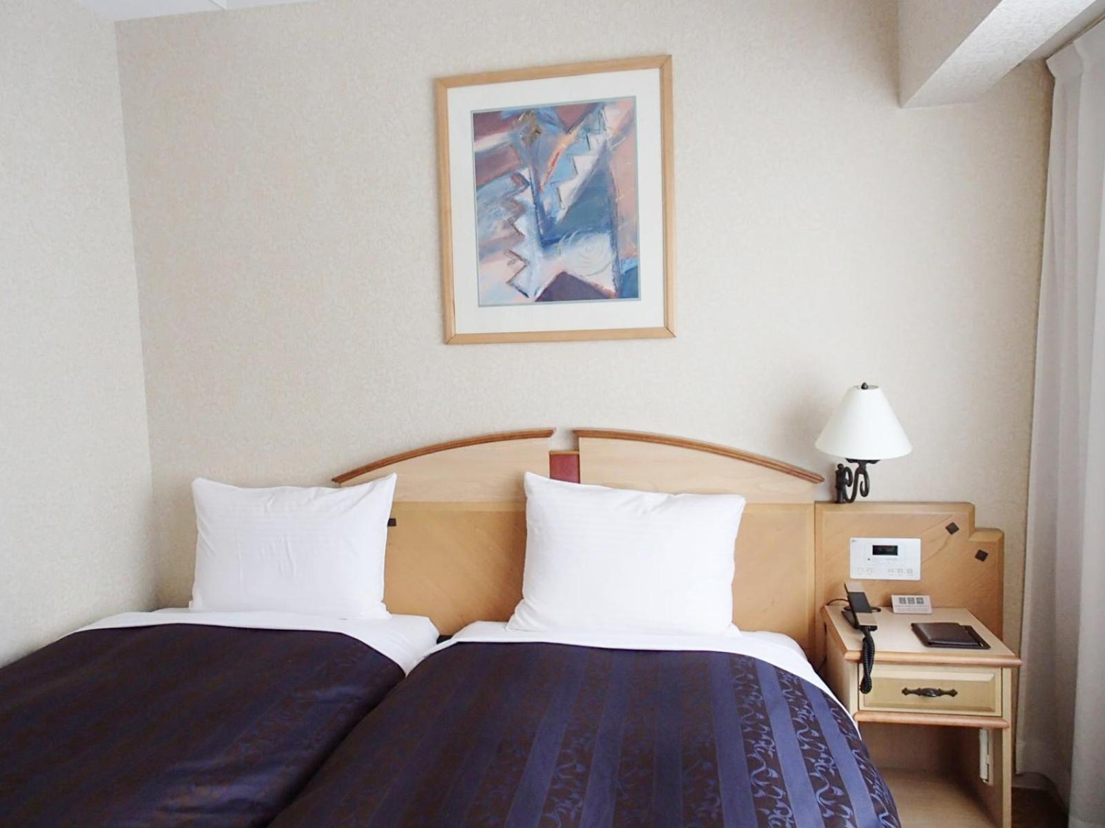 Hollywood Twin Room - Non-Smoking - Photo 7