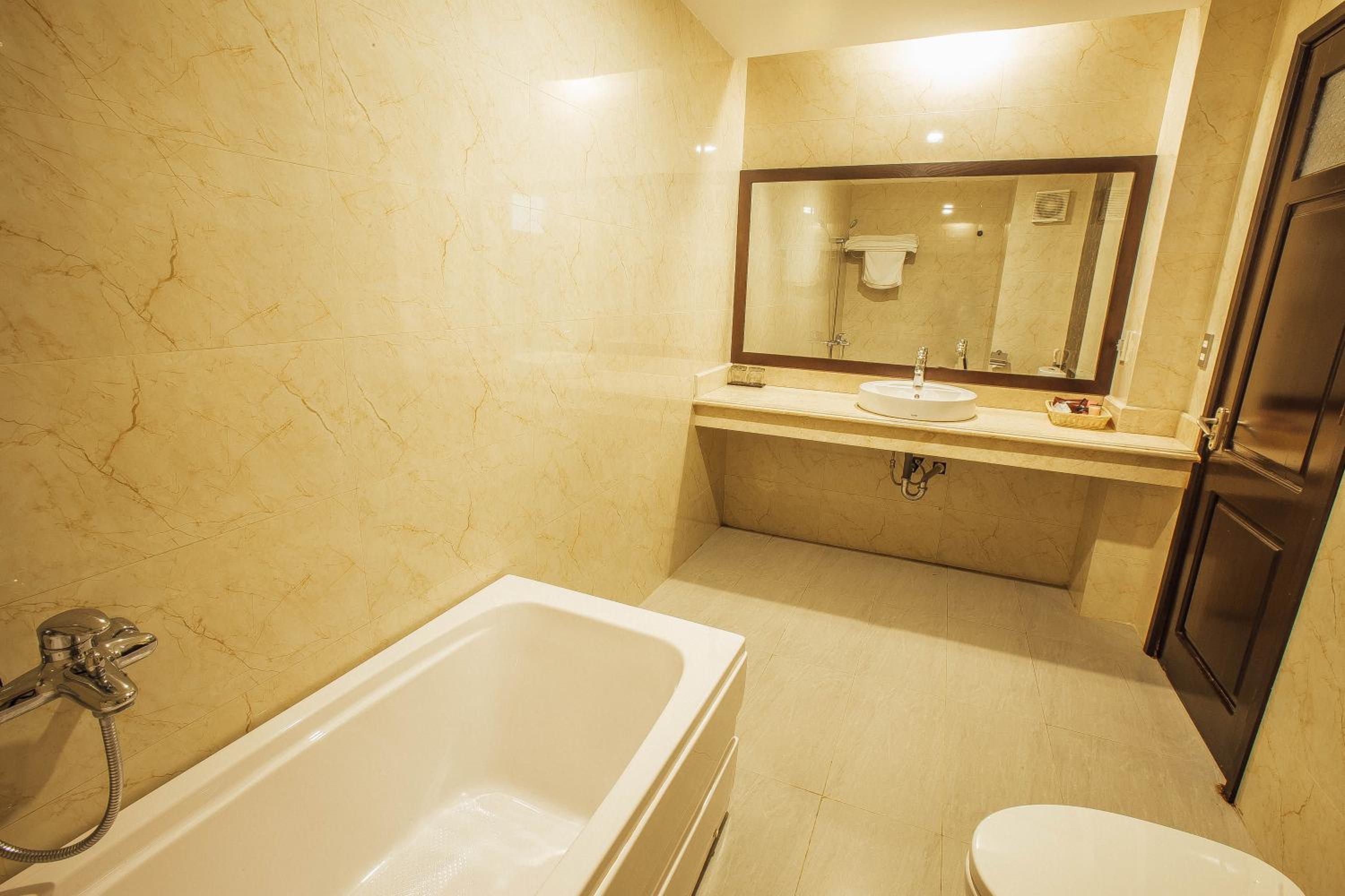 Deluxe Triple Room photo 2