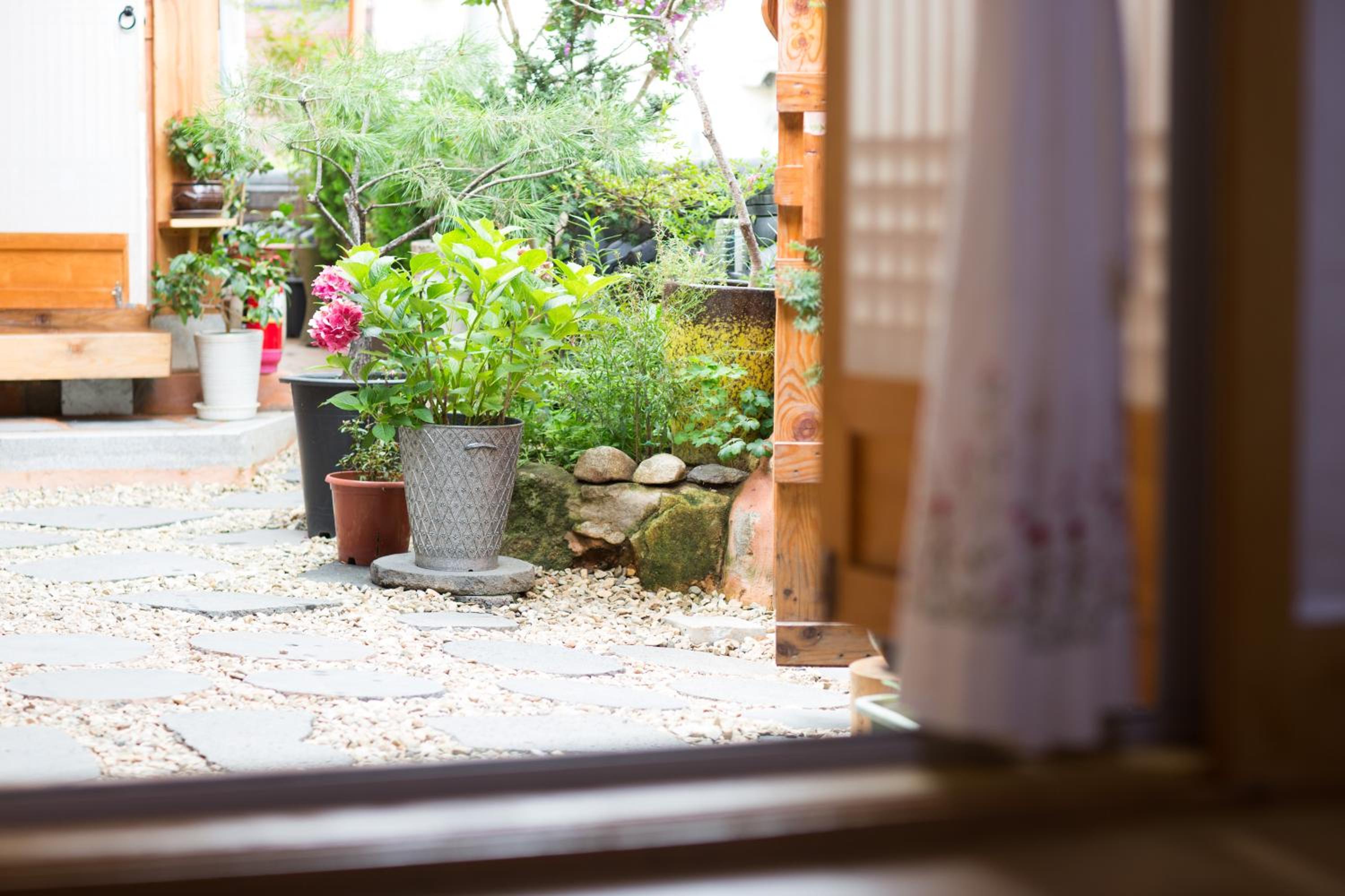 Quadruple Room with Garden View - Photo 2