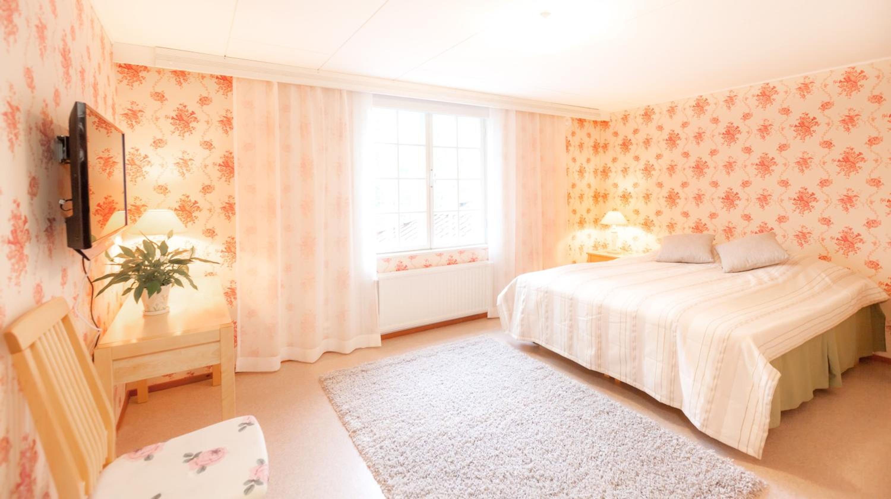 Standard Queen Room photo 1