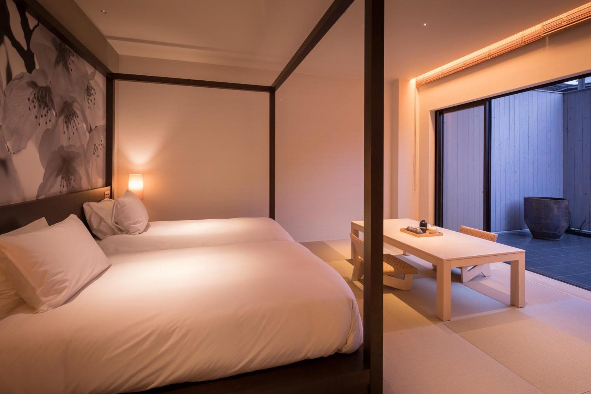 Twin Room with Terrace photo 1