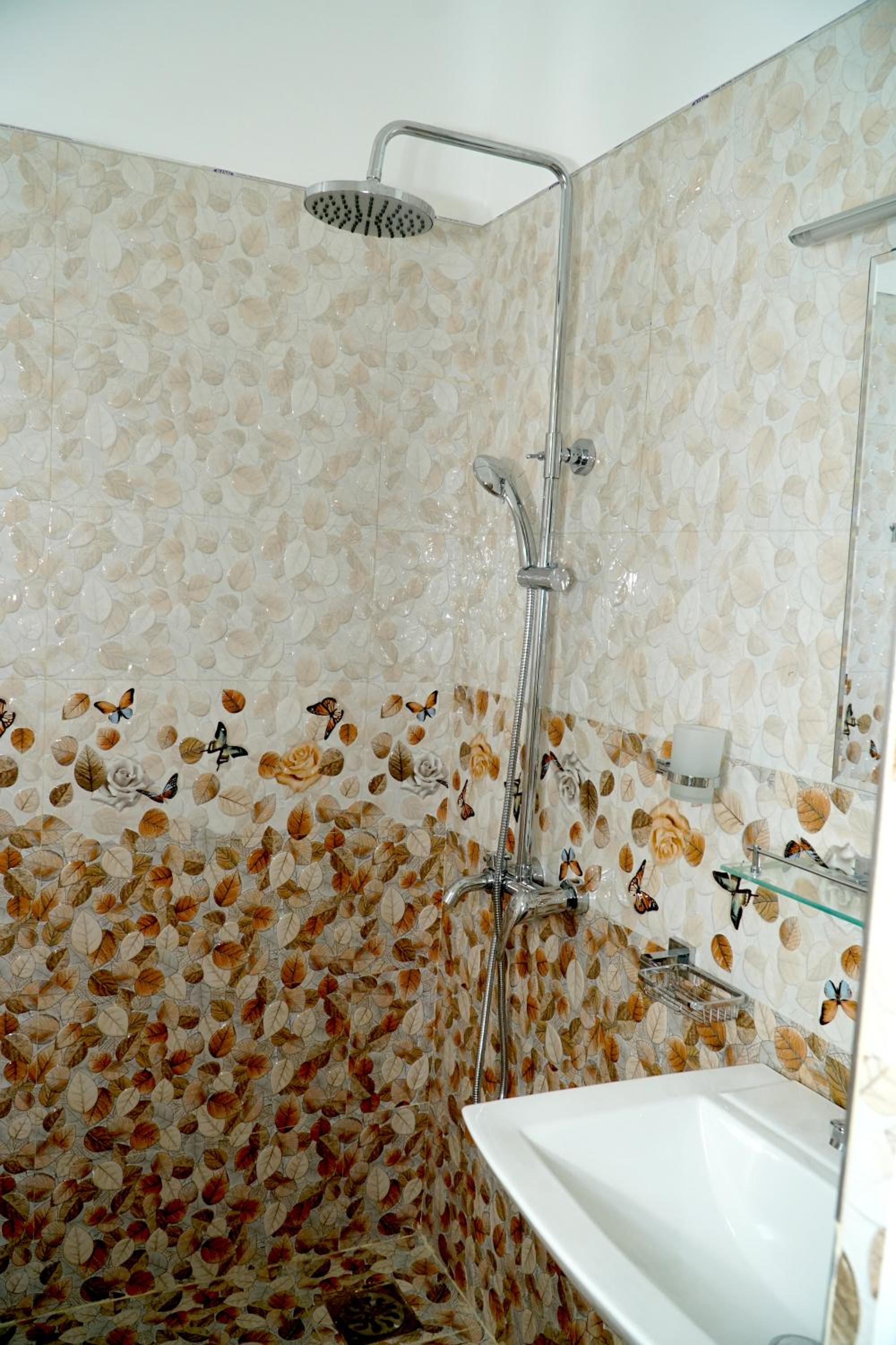Budget Double Room with Airport pickup & Drop photo 2