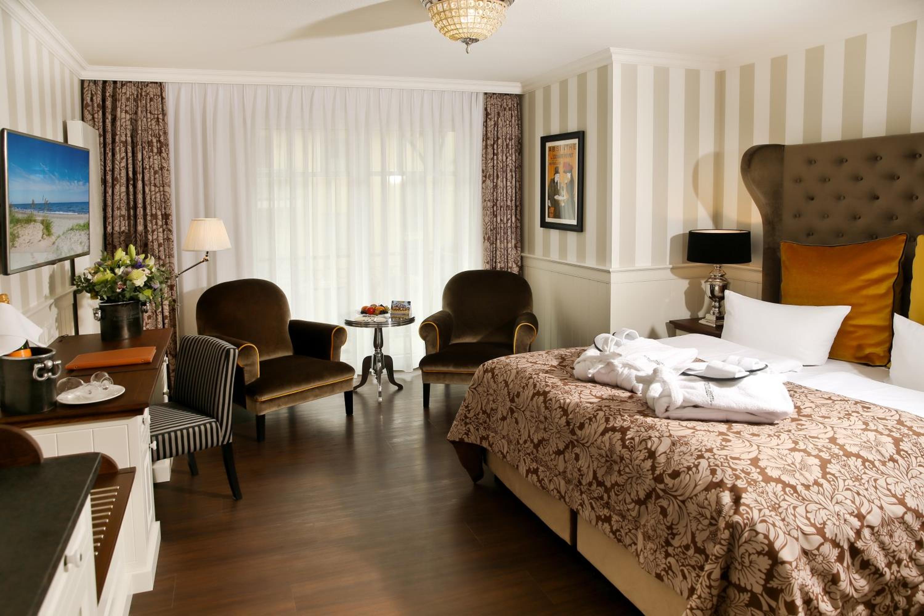 Belle Epoque Double Room with Balcony, photo 7