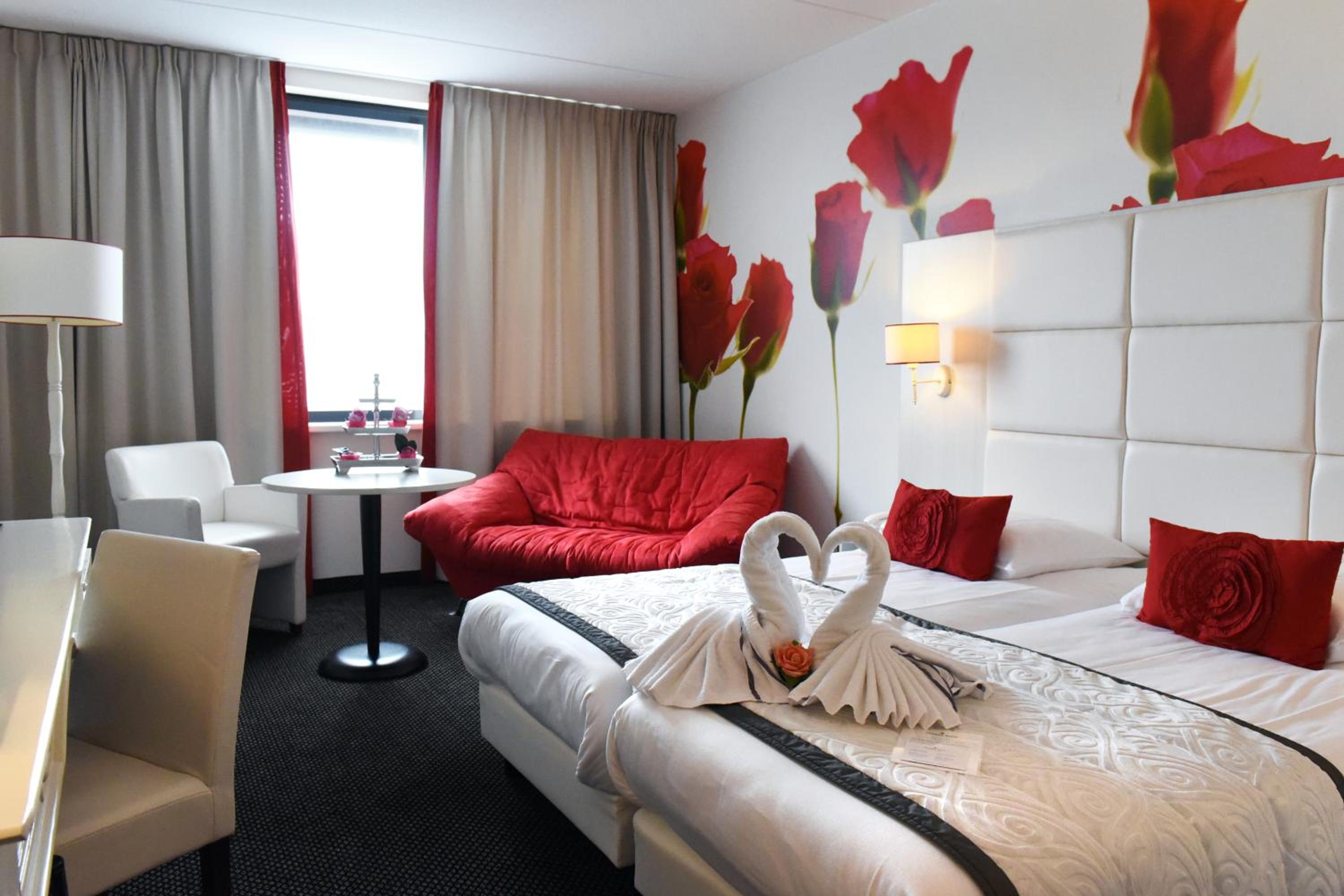Deluxe Double Room with Bath photo 1