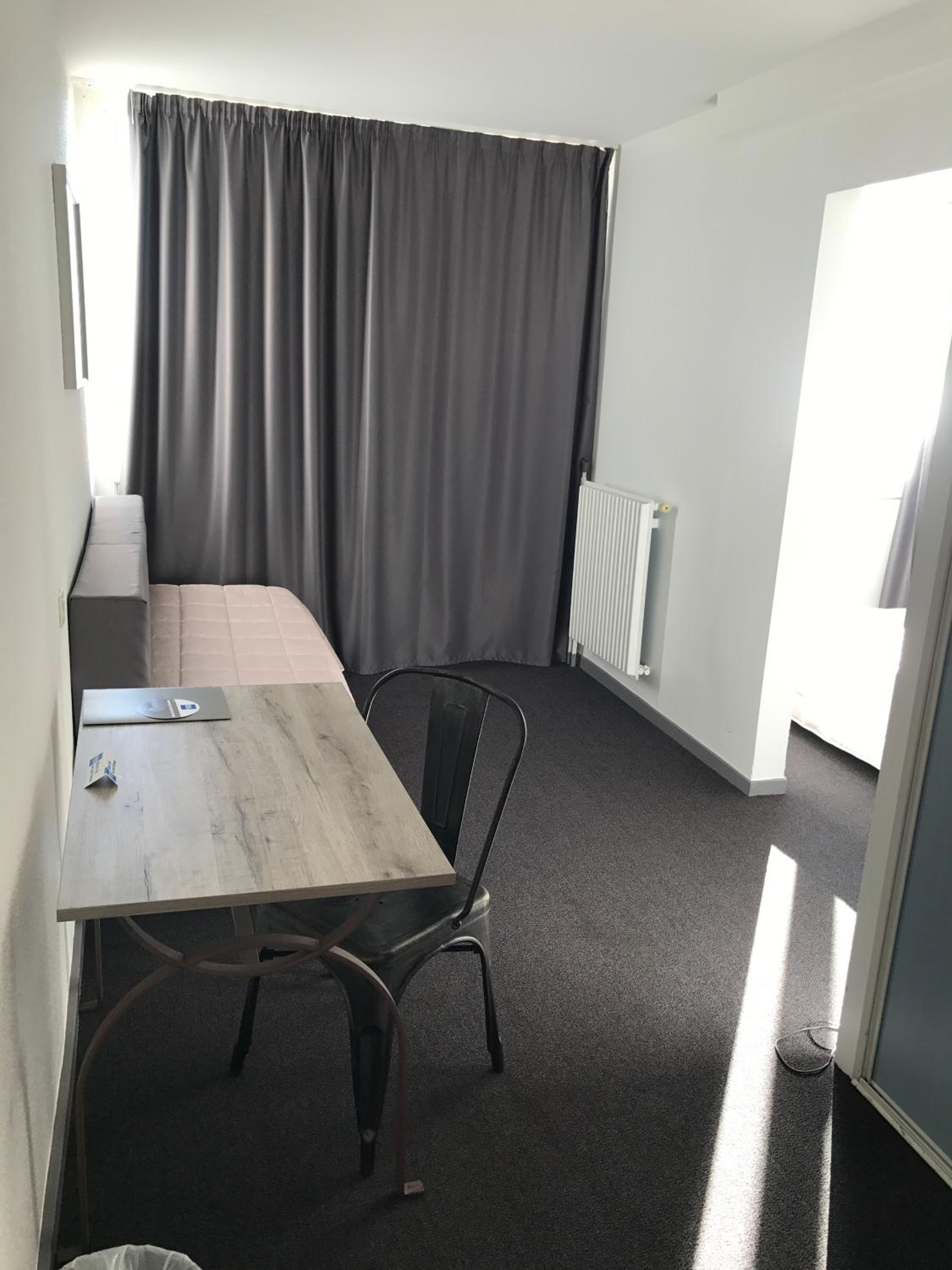 Double Room - Photo 2