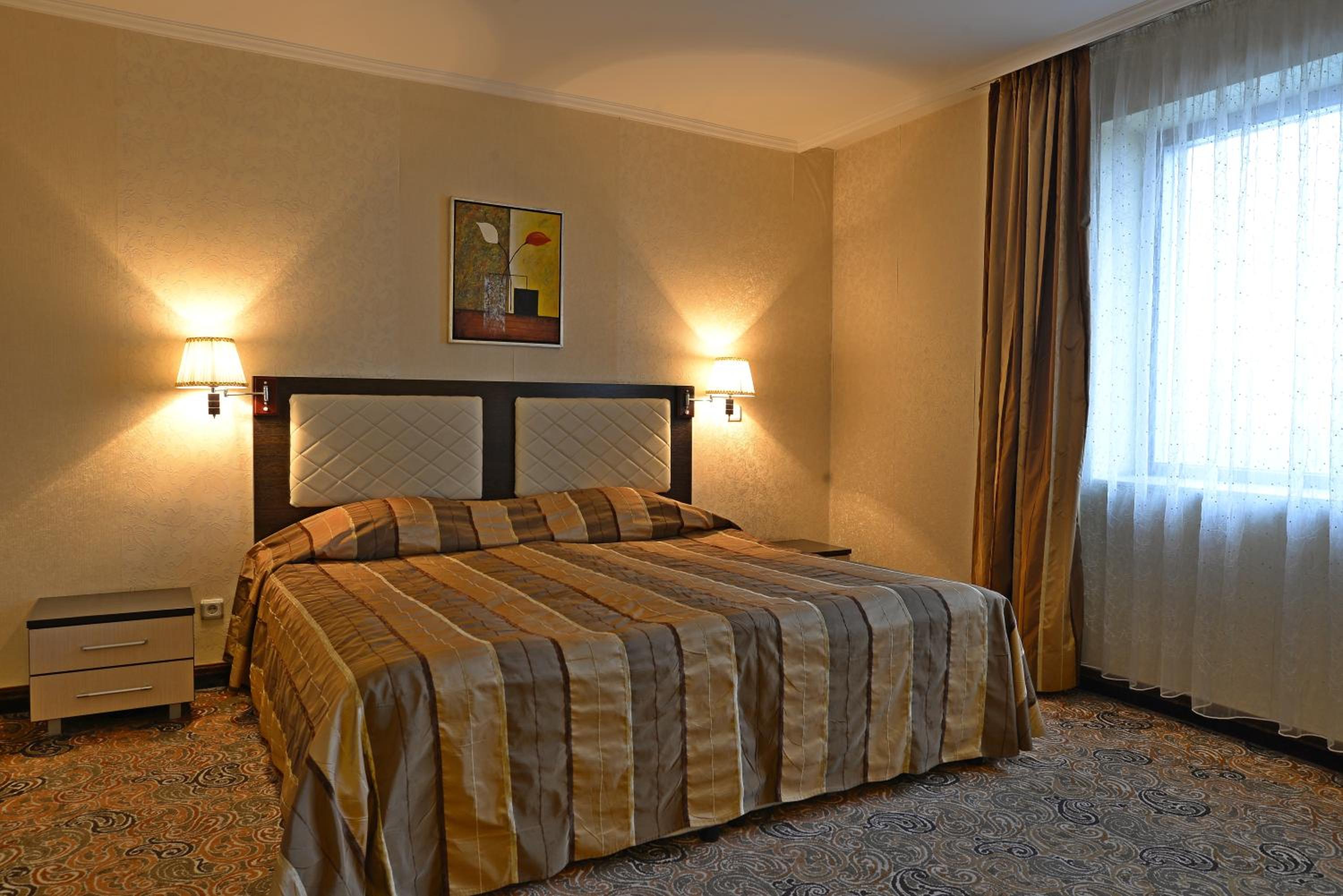 Double or Twin Room photo 3
