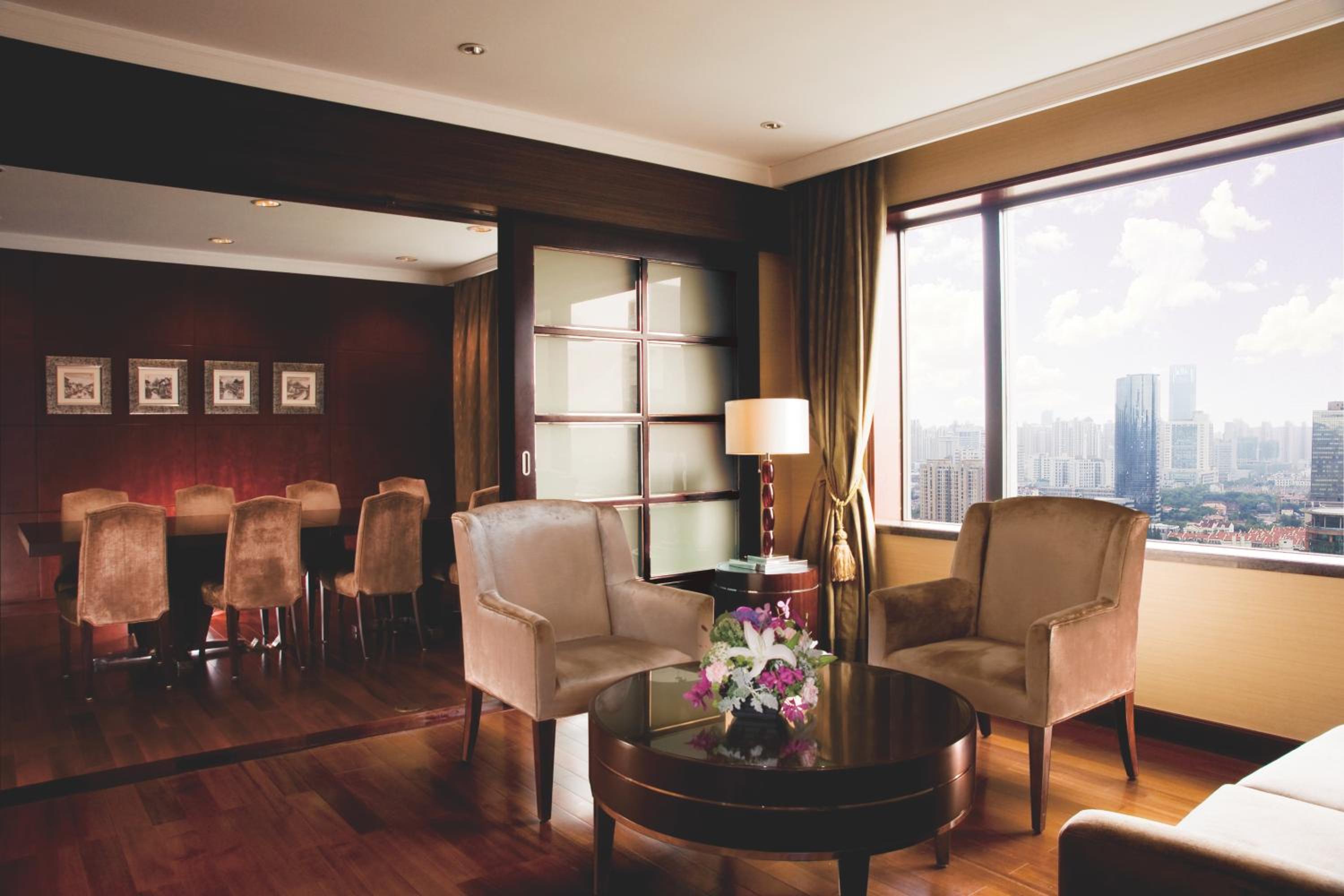 Suite Room