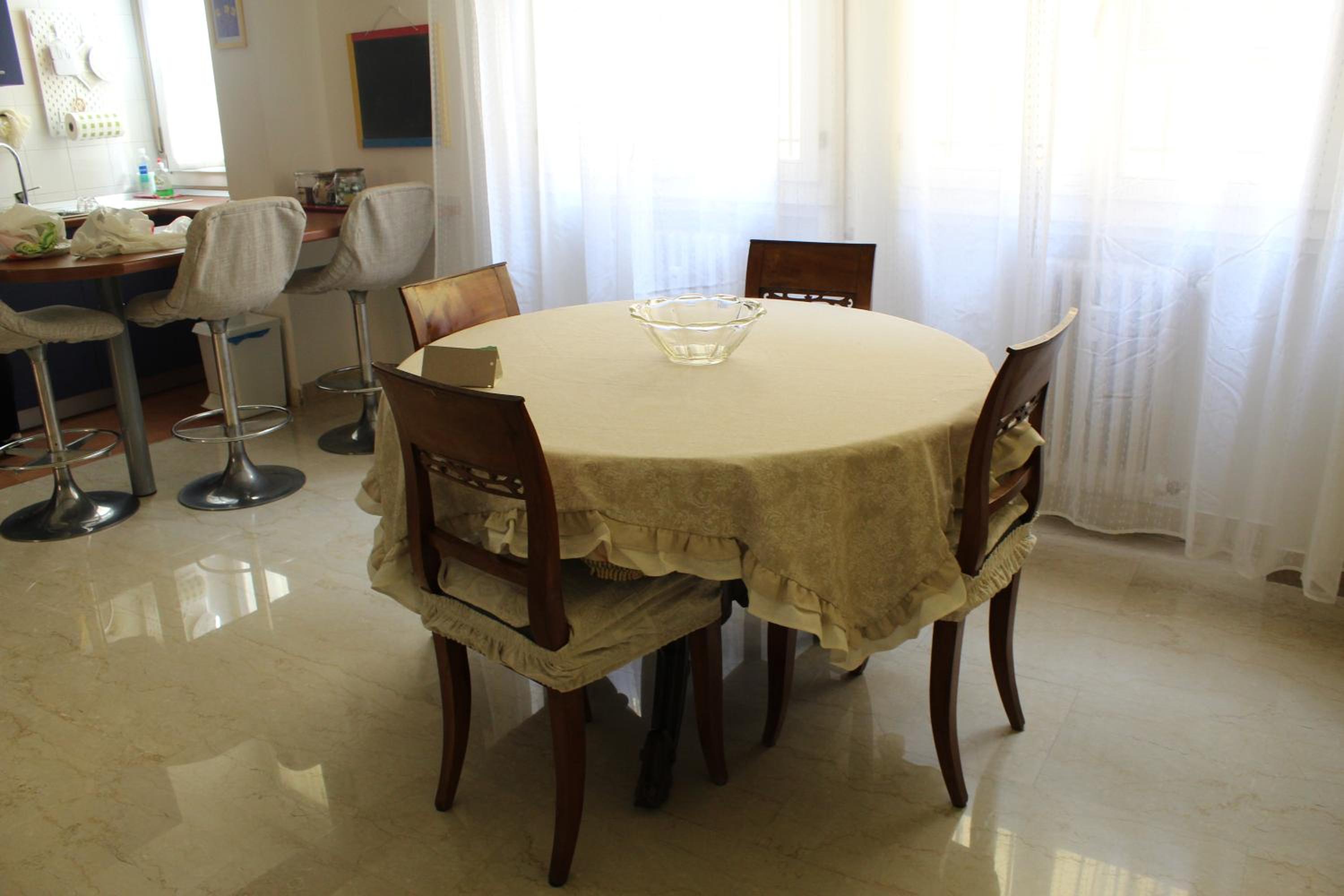 Two-Bedroom Apartment - Photo 4