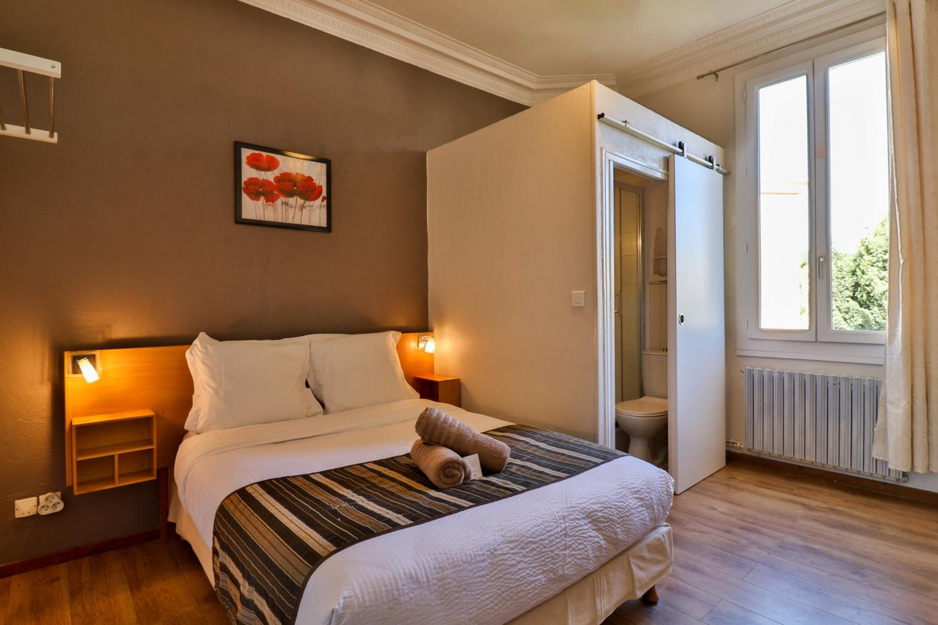 Standard Double Room photo 1