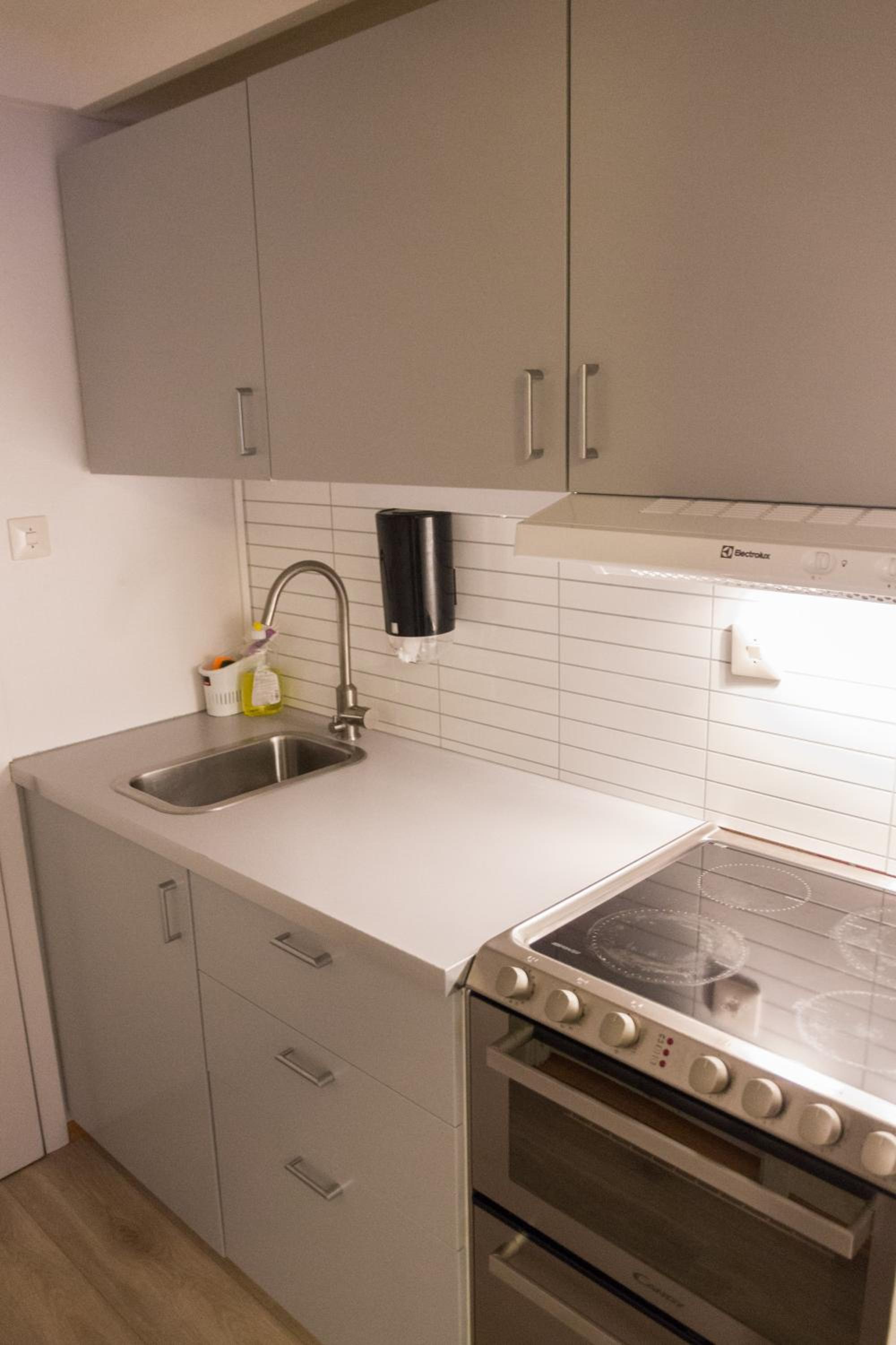 Apartment with Mountain View - Photo 10