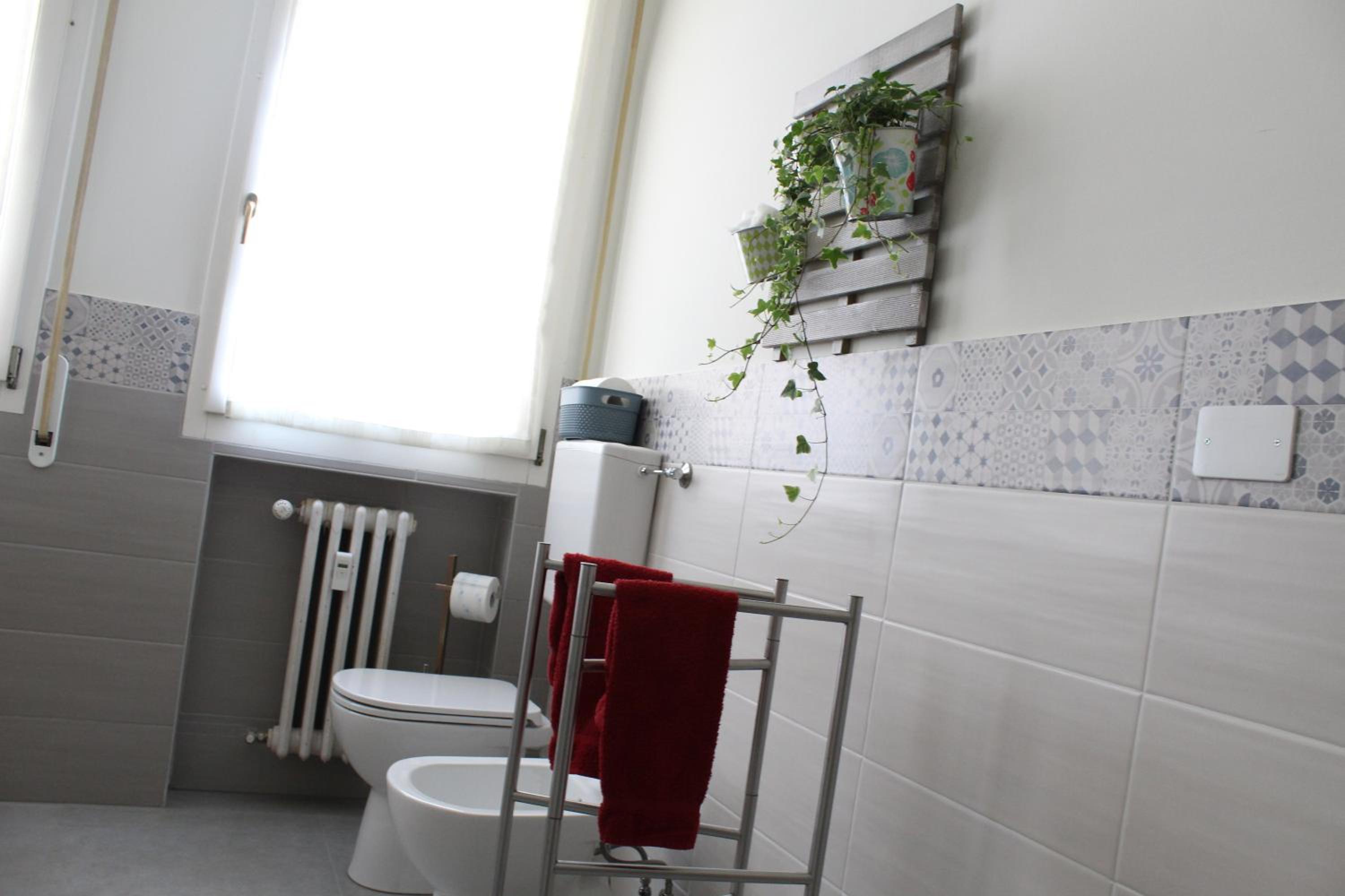 Two-Bedroom Apartment - Photo 6