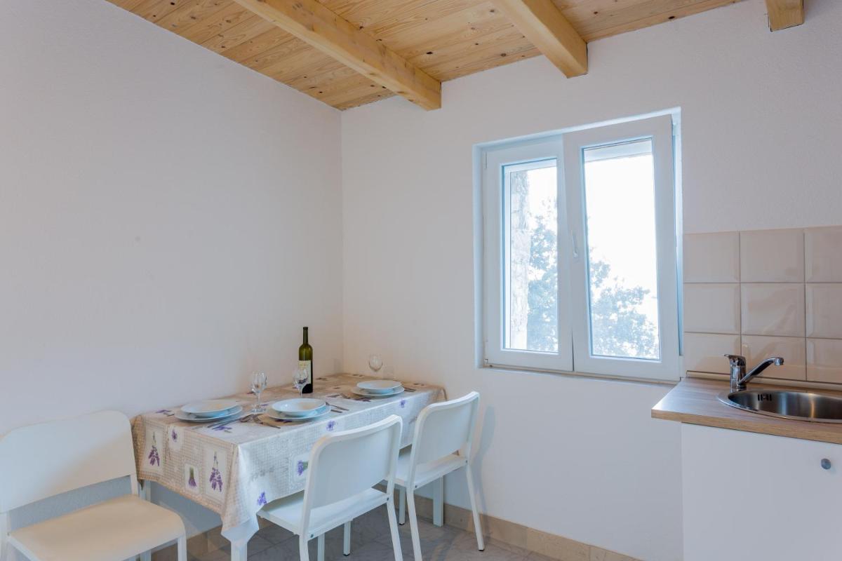 Villa - Beach Front photo 2