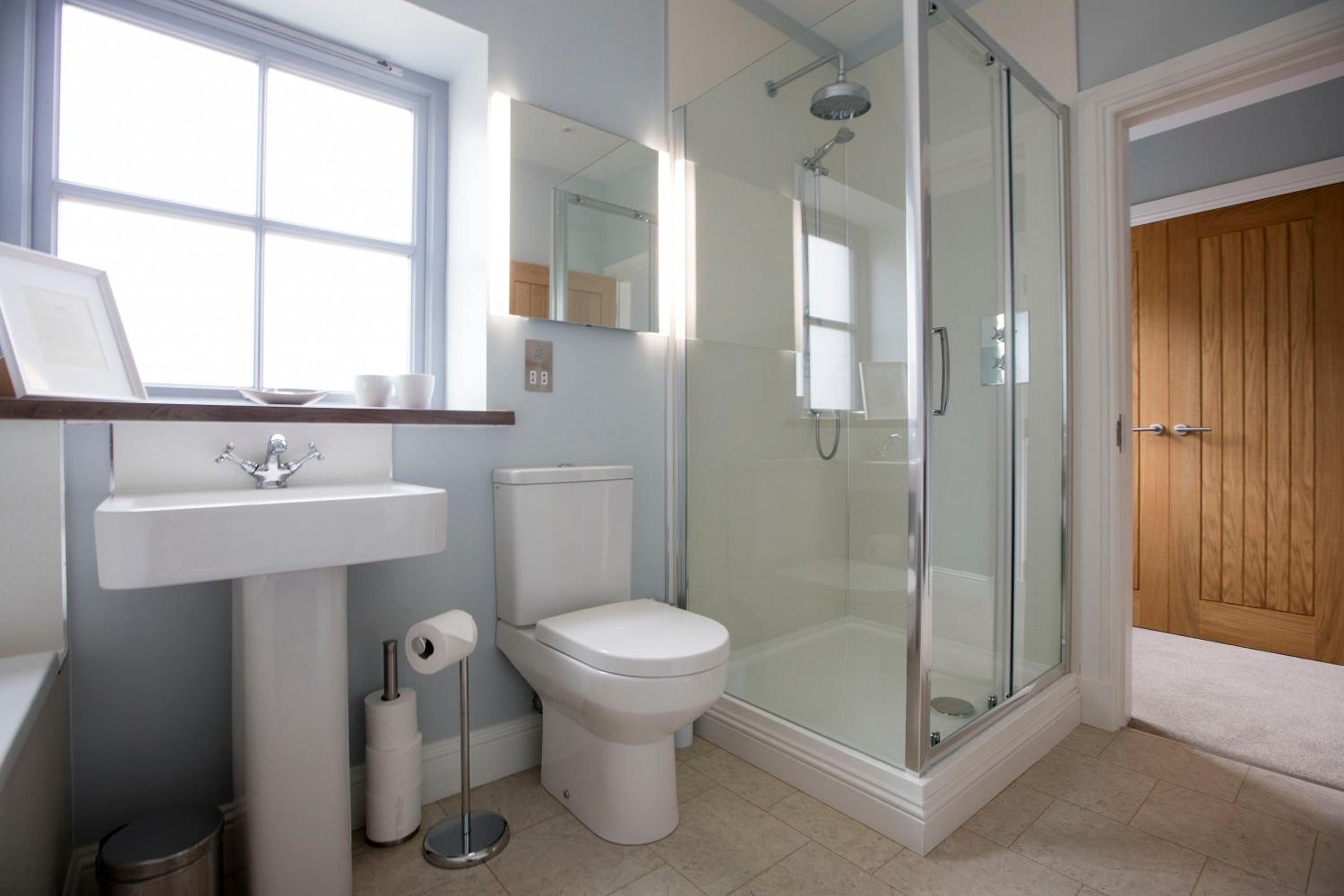 Two-Bedroom House photo 3