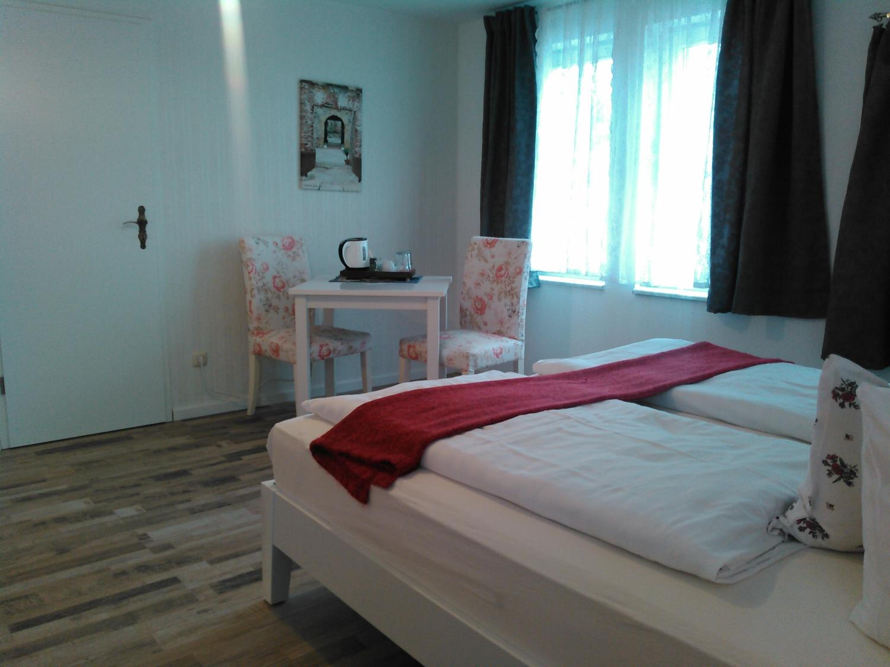 Standard Double Room photo 2