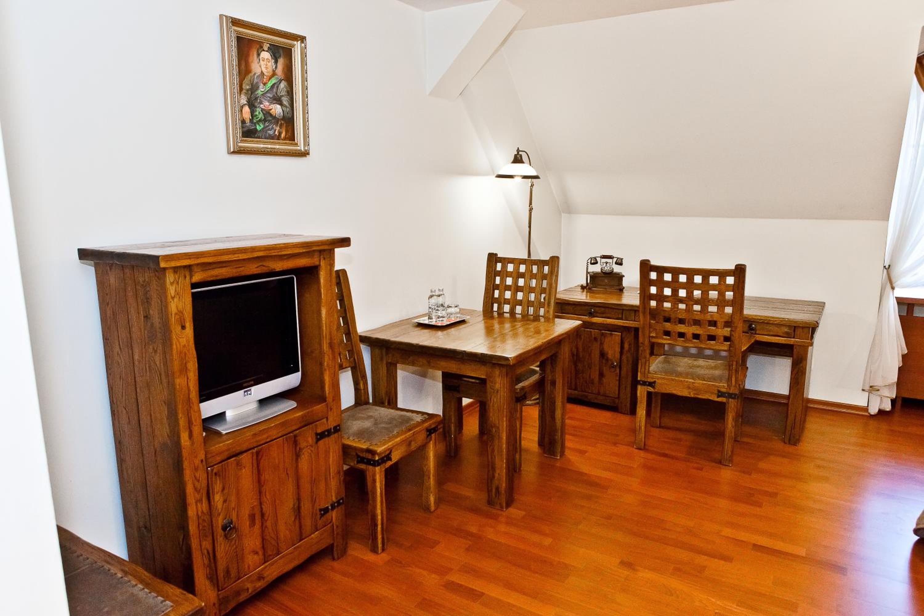 Triple Room - Photo 2