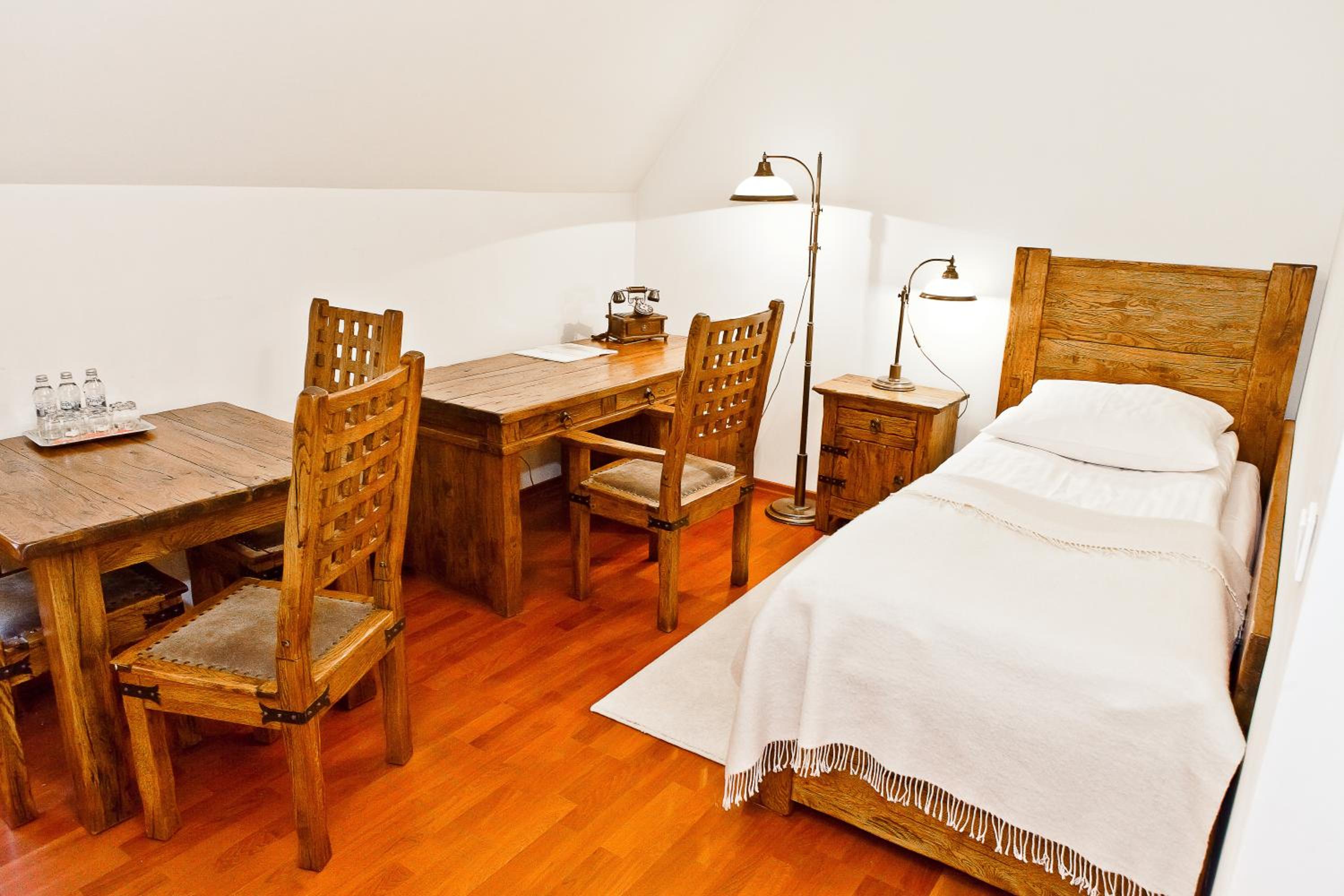 Single Room