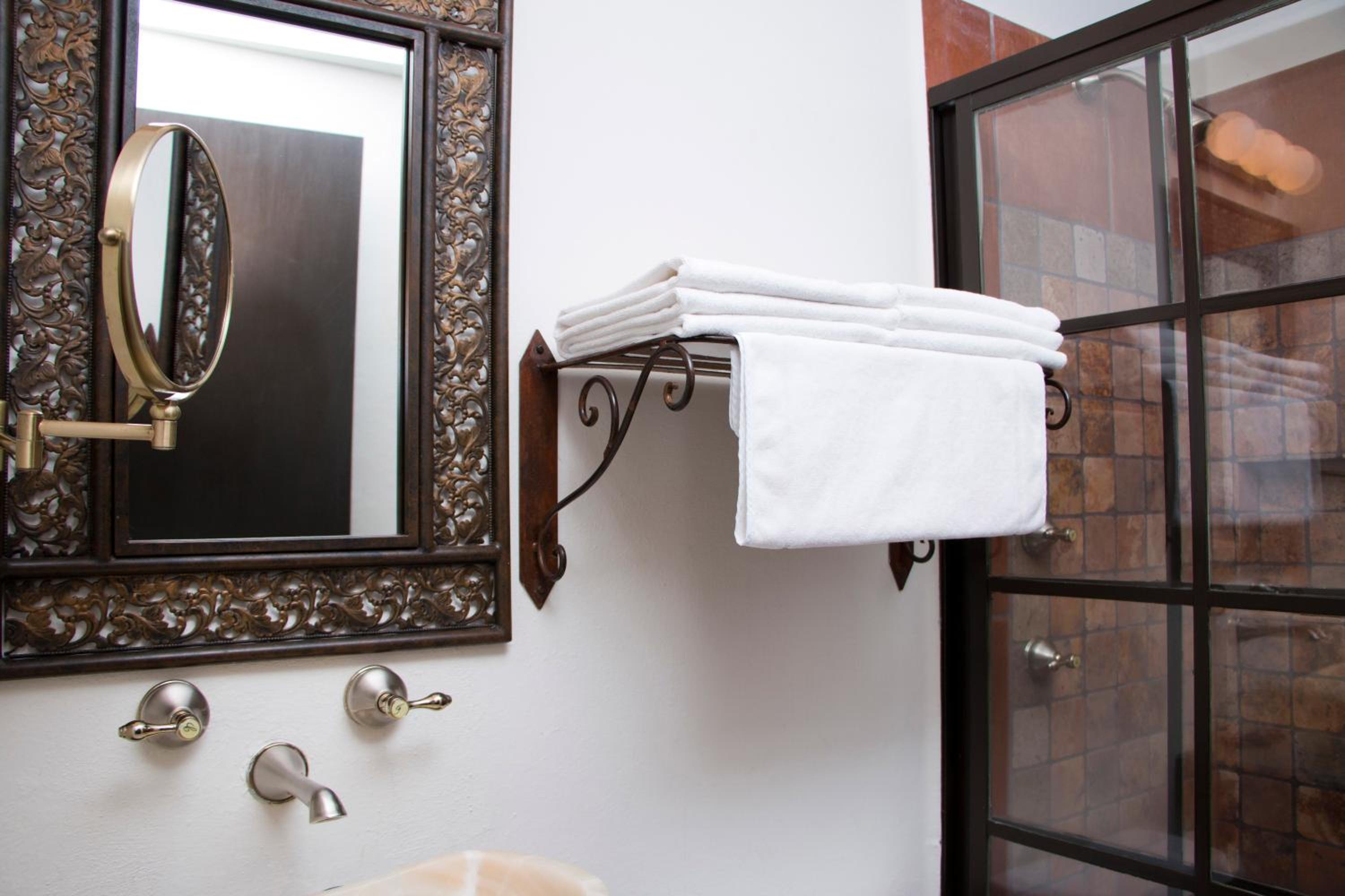 Junior Suite - Photo 6