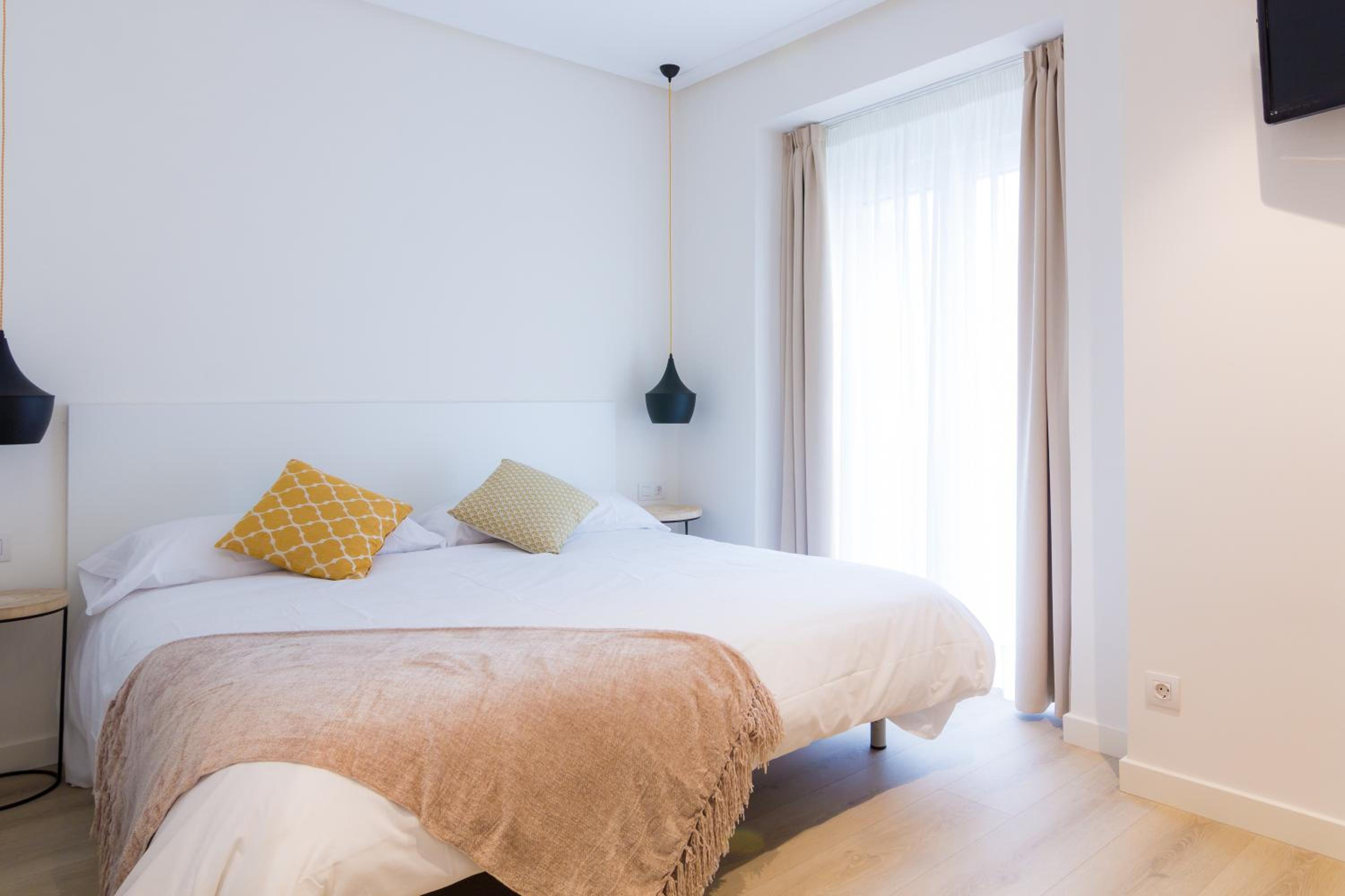 Double Room with Private Bathroom photo 3