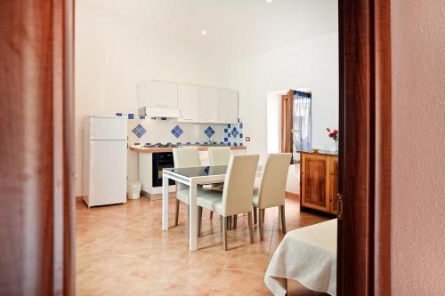 Quadruple Room - Photo 2