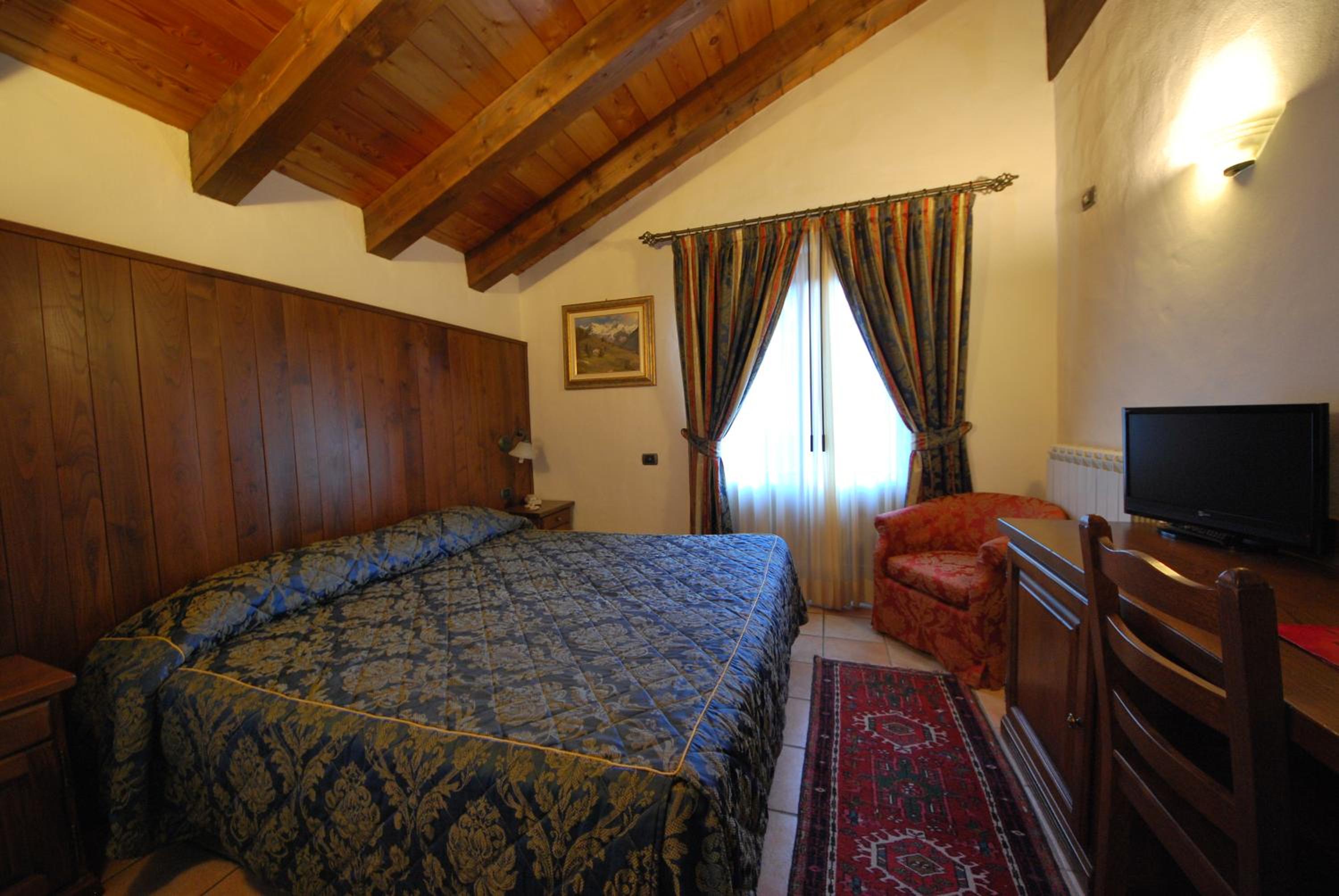 Economy Double or Twin Room photo 1