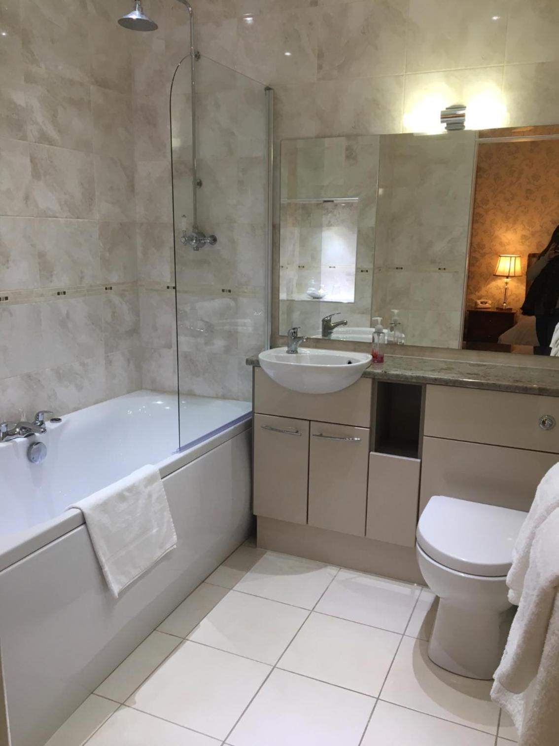 Double Room - Photo 5