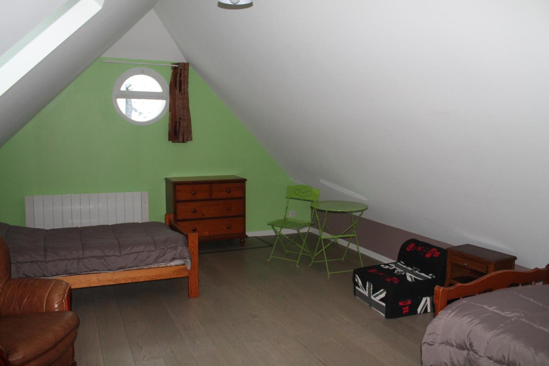 Three-Bedroom House photo 1