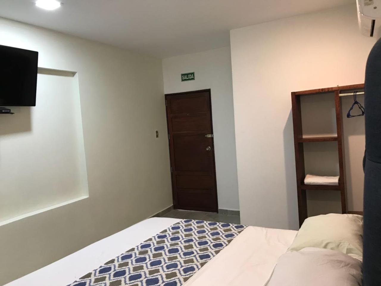 Double Room - Photo 2