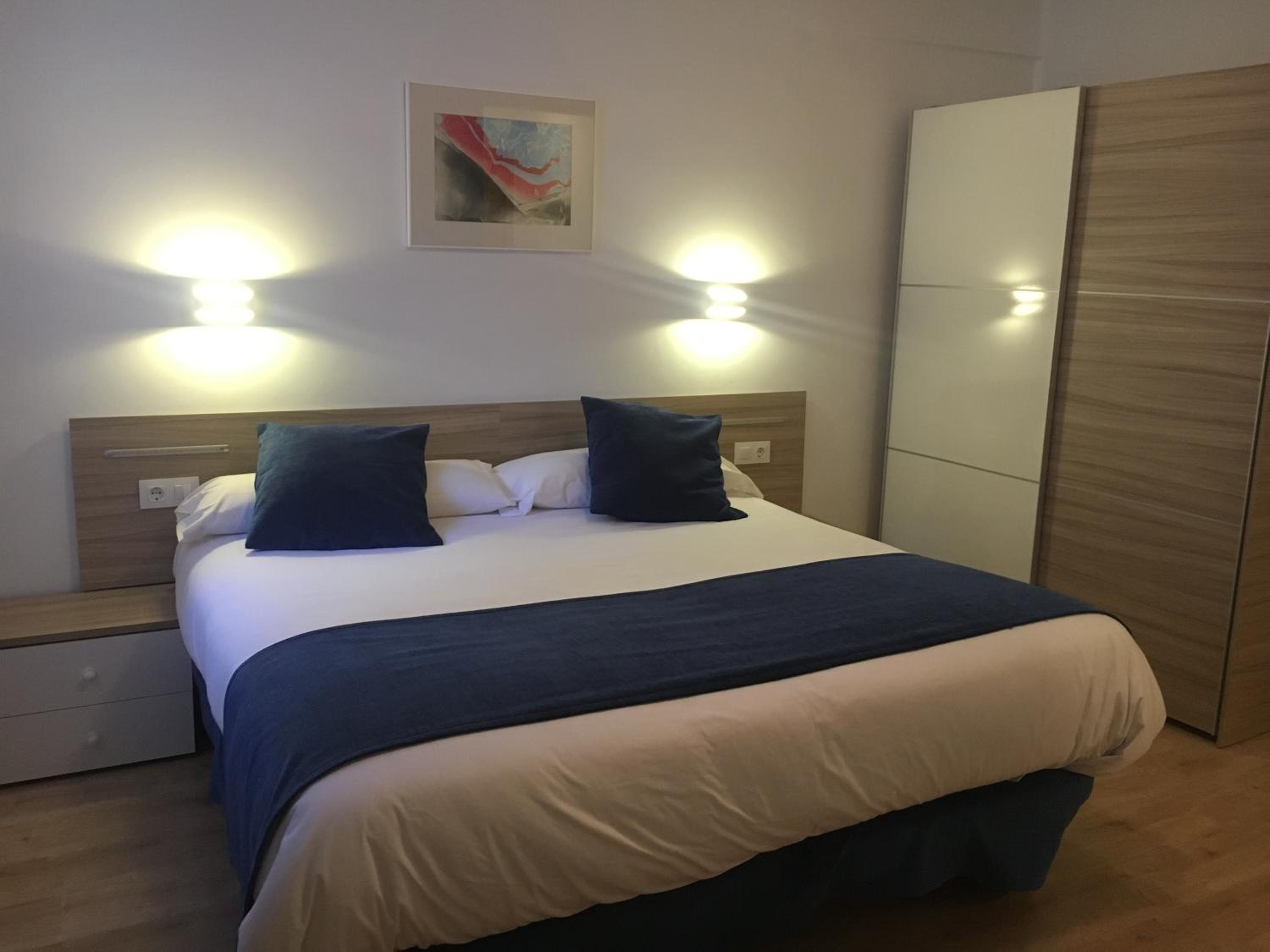 Double Room - Photo 1