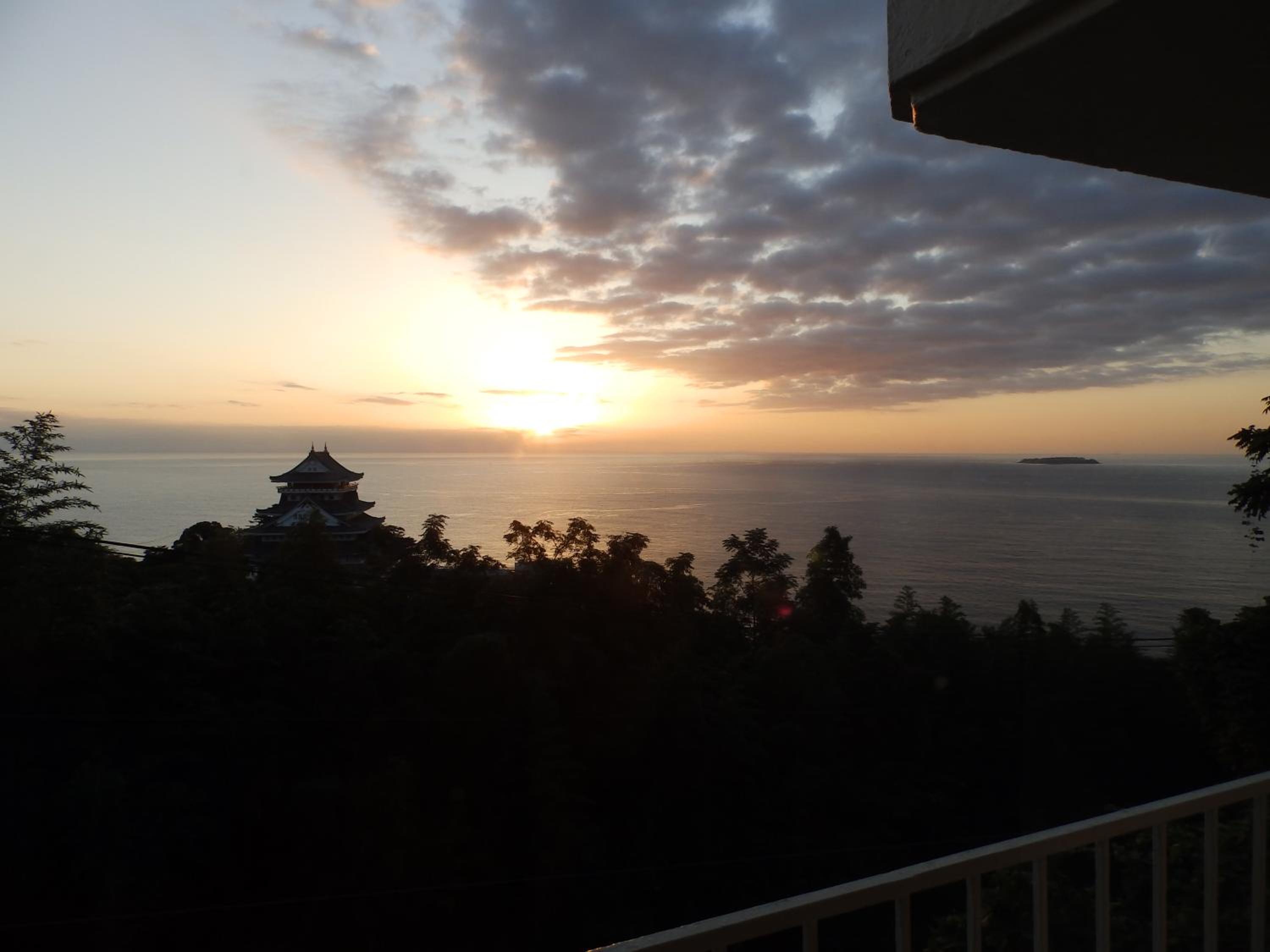Superior Suite with Sea View - Photo 9
