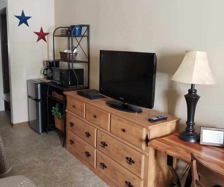 Standard Queen Room - Photo 5