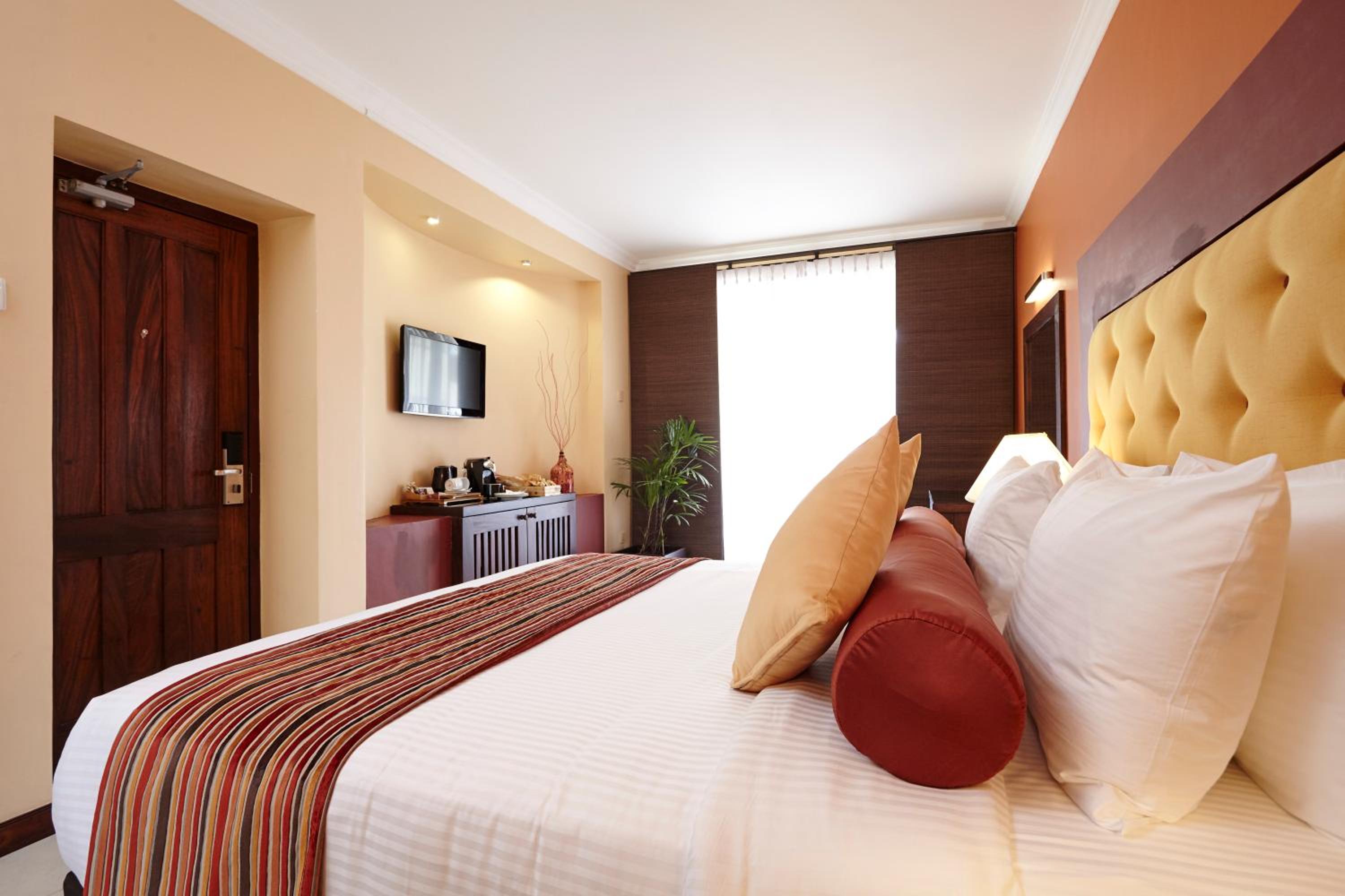 Cabana Room - Photo 3