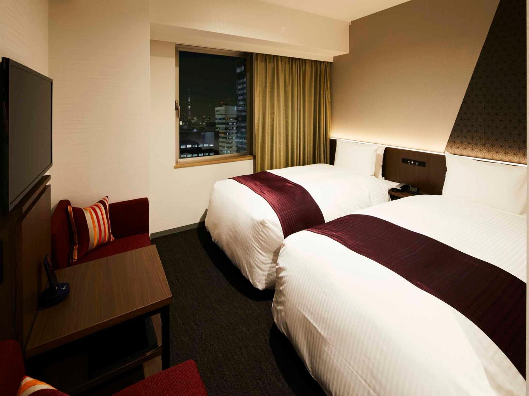 Corner Twin Room - Non-Smoking - Photo 3