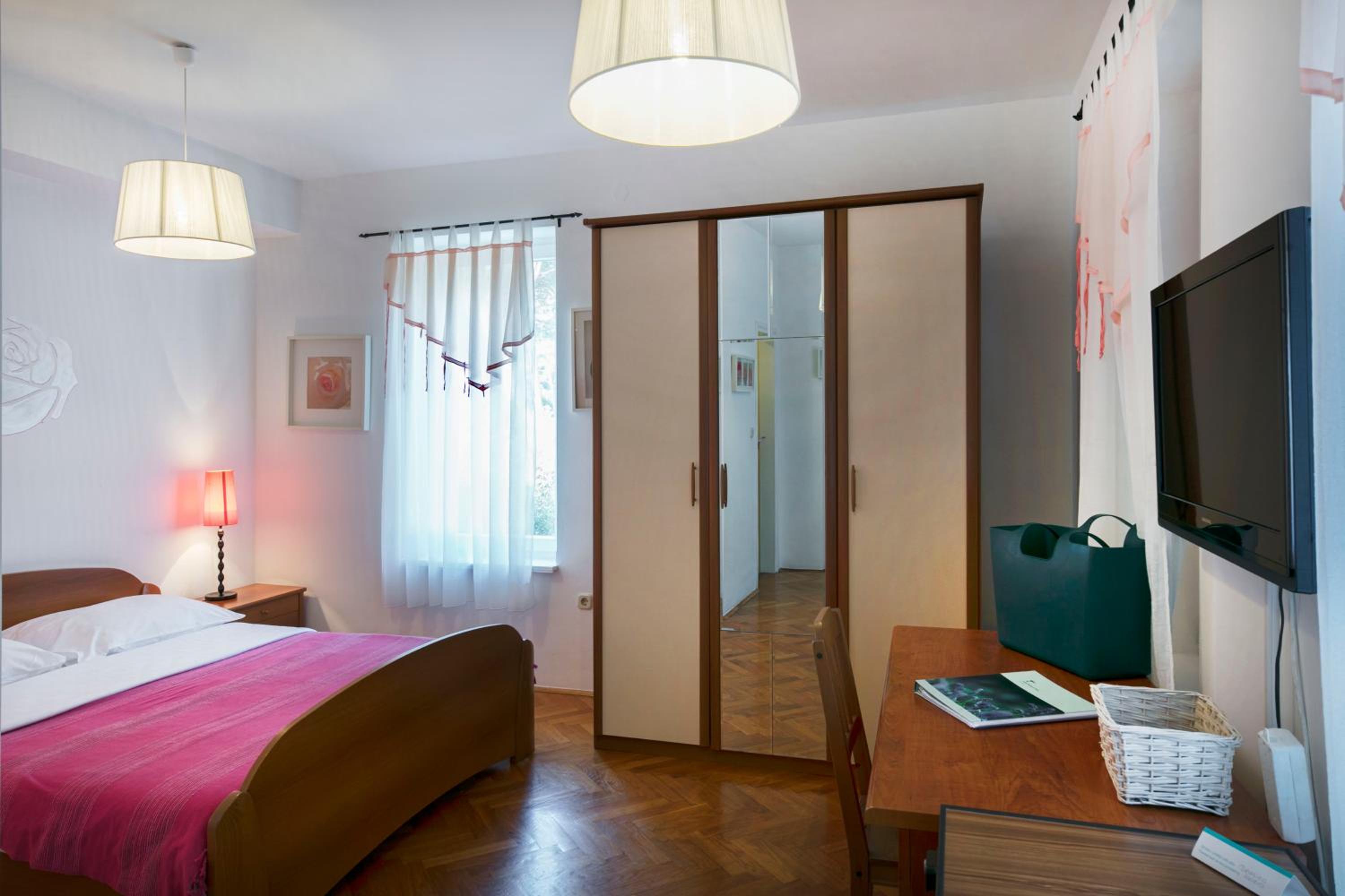 Standard  Double Room - Sea Side - Photo 1
