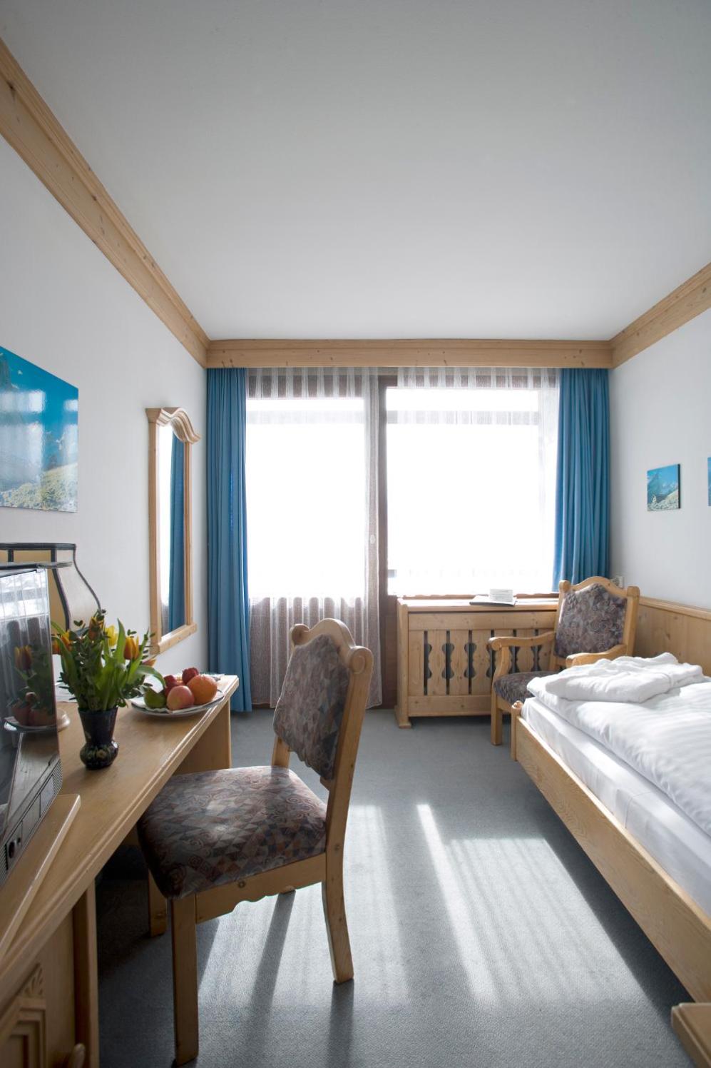Grand Classic Single Room photo 2