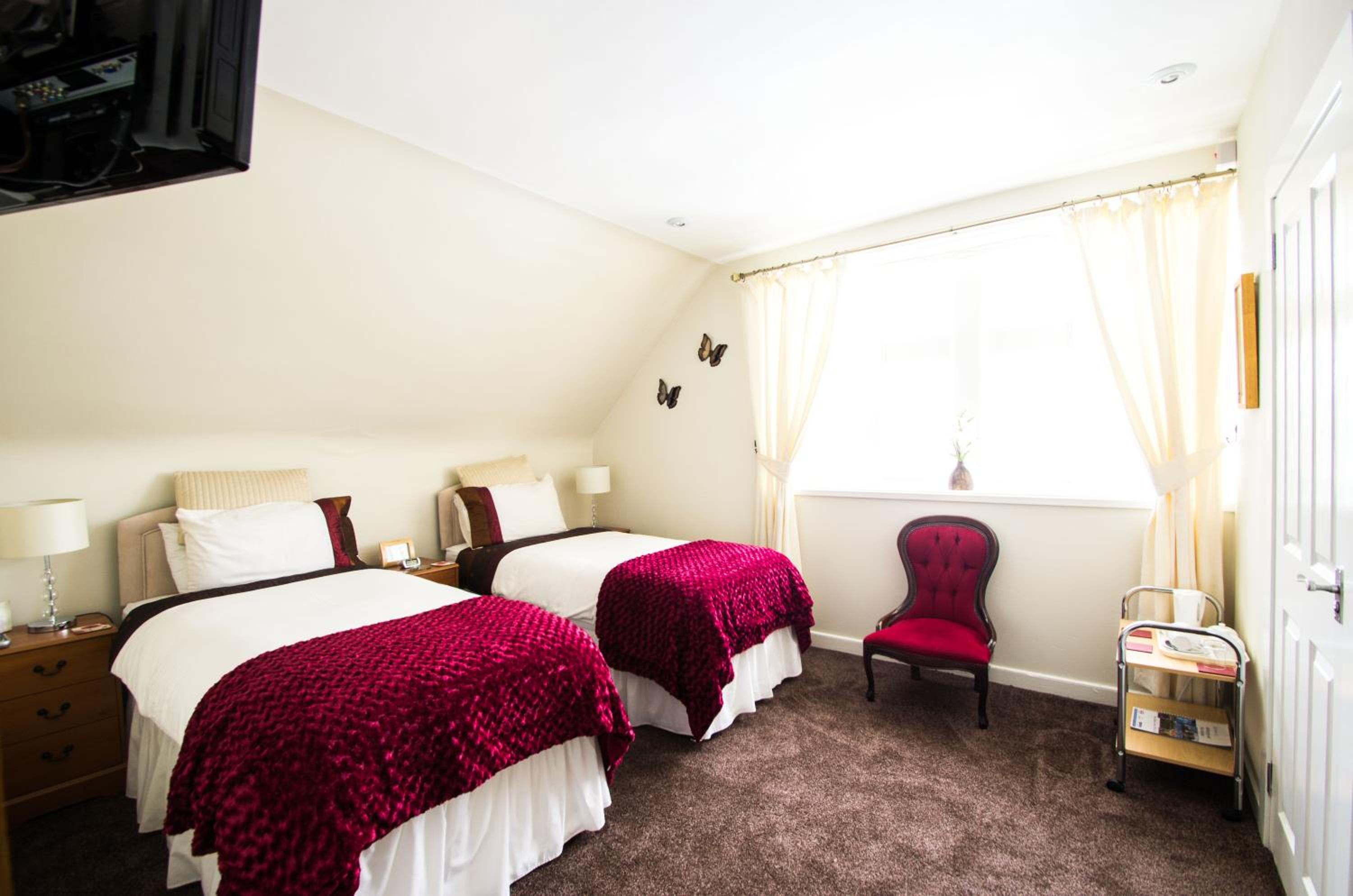Double or Twin Room photo 3