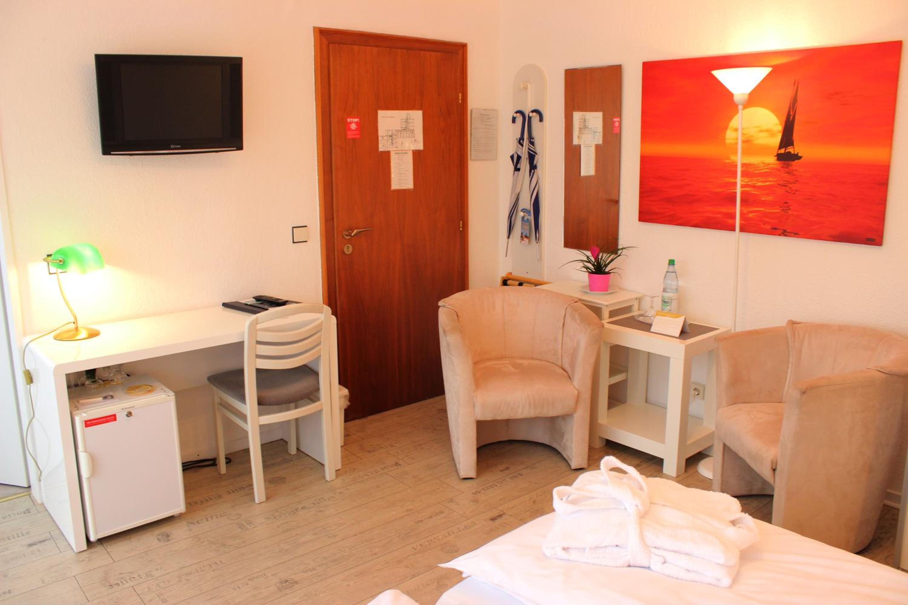 Double Room - Photo 4