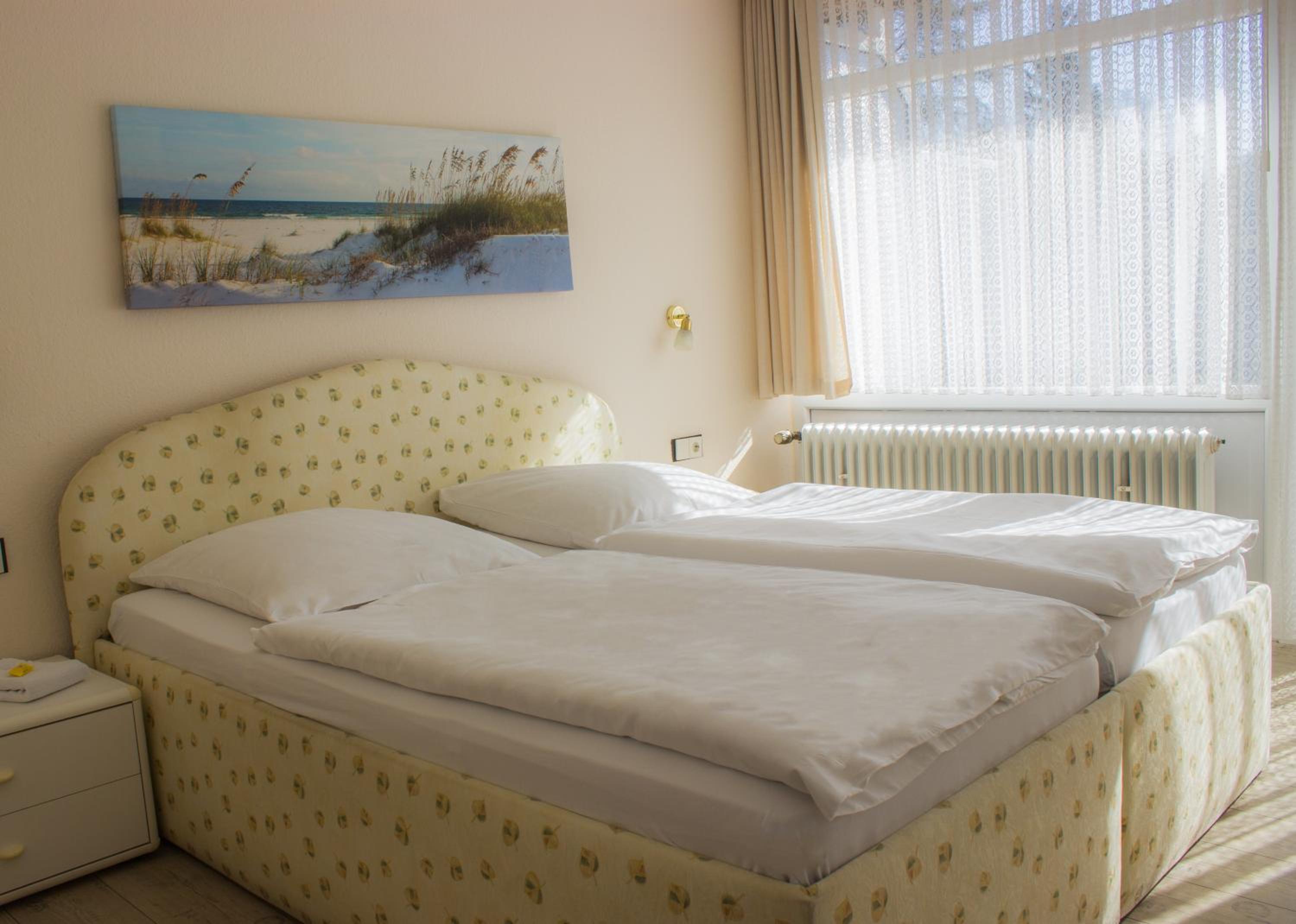 Double Room - Photo 2