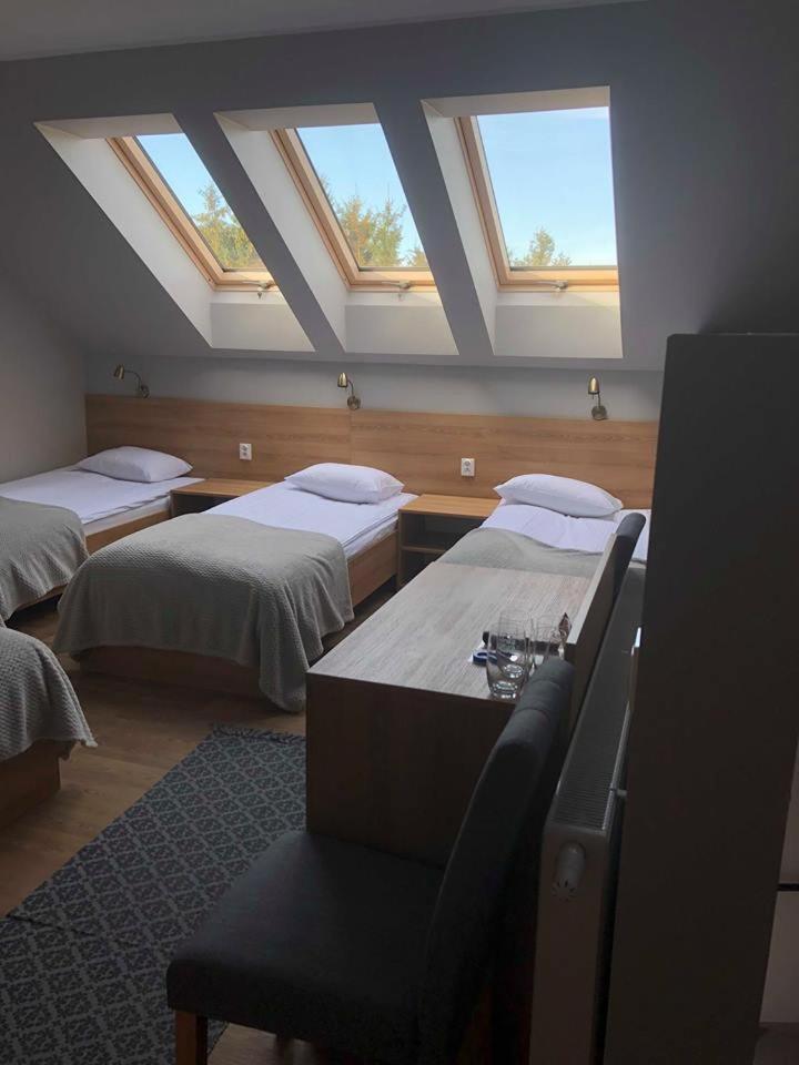 Economy Quadruple Room - Photo 1
