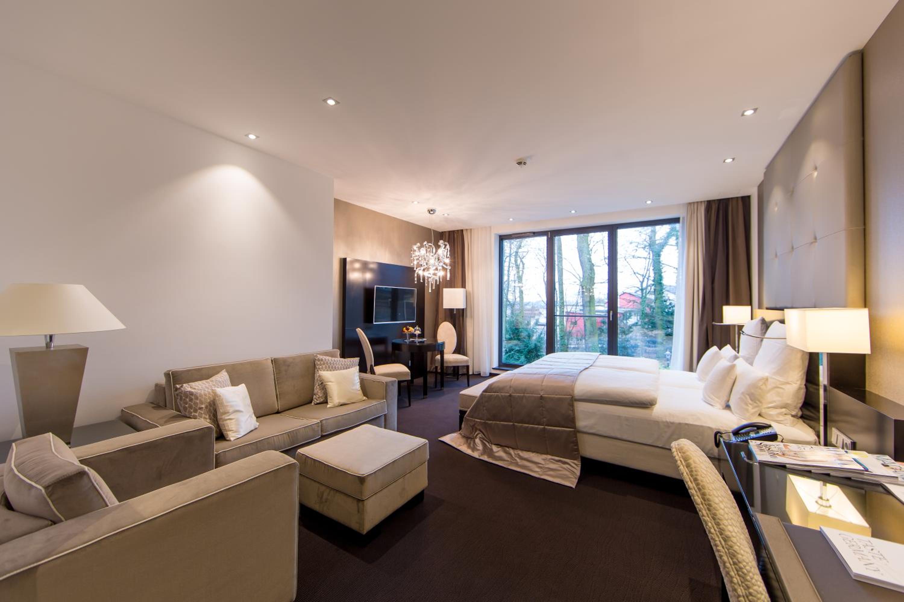 Junior Suite - Photo 8