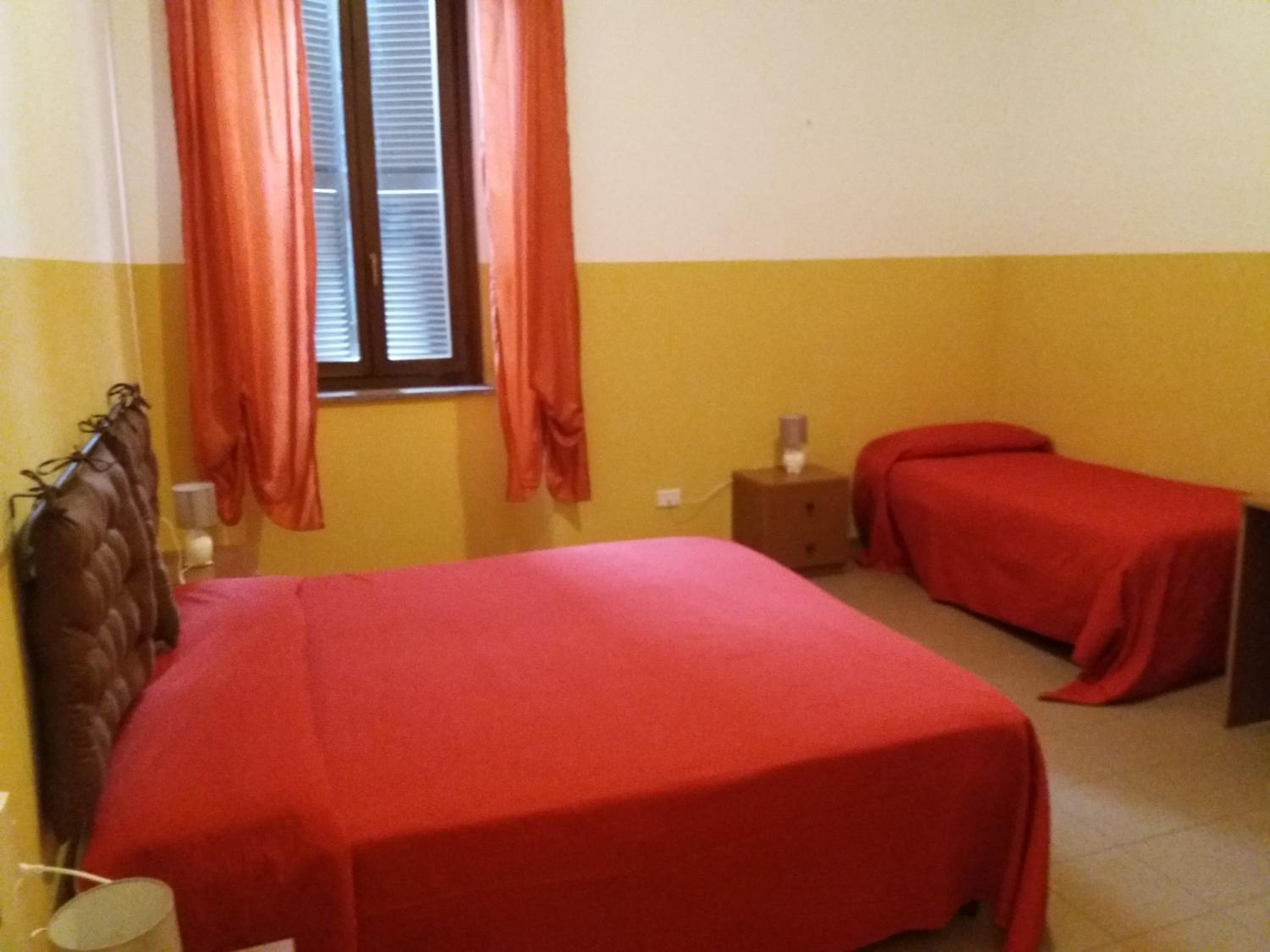 Deluxe Double or Twin Room photo 2