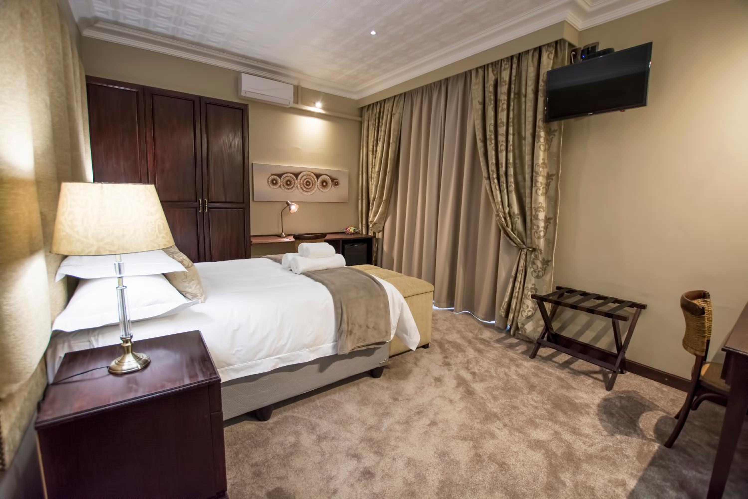 Superior Double Room - Photo 6