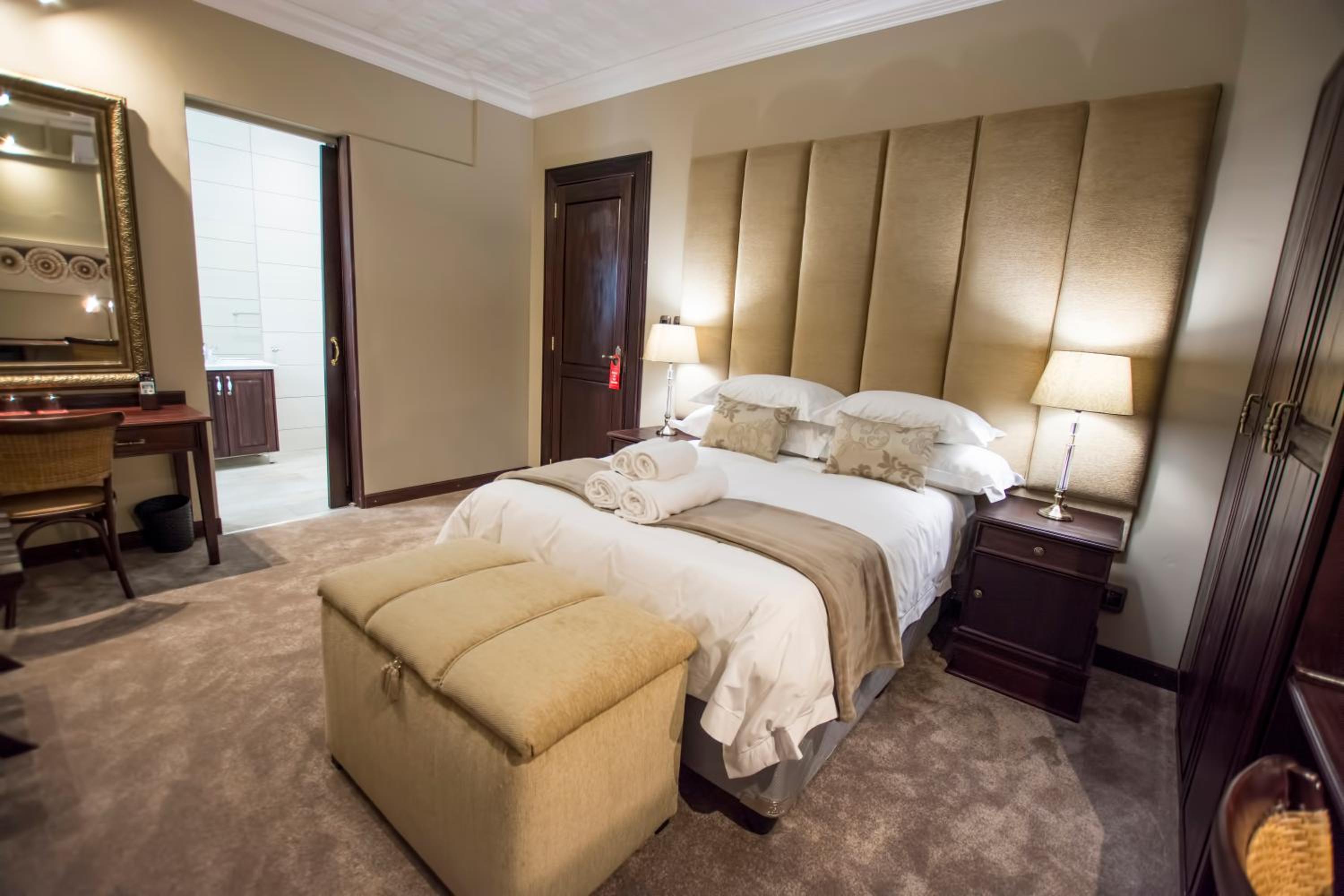 Superior Double Room - Photo 3
