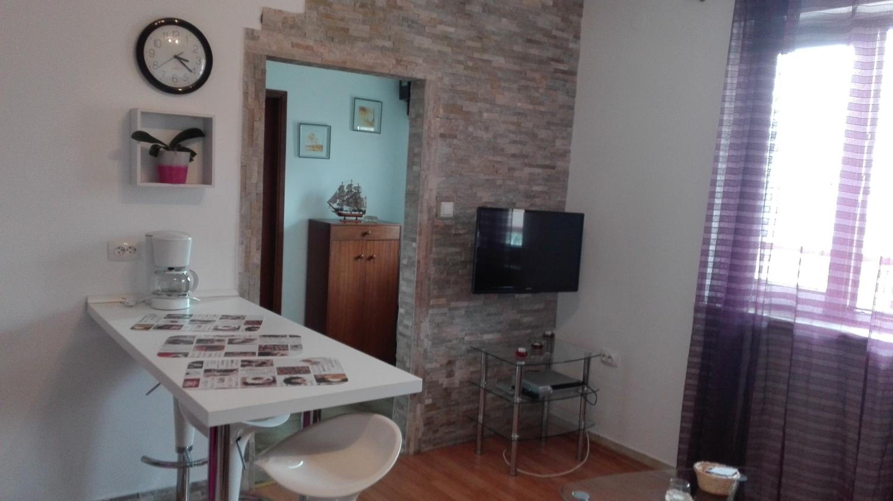 Apartment with Sea View - Photo 44