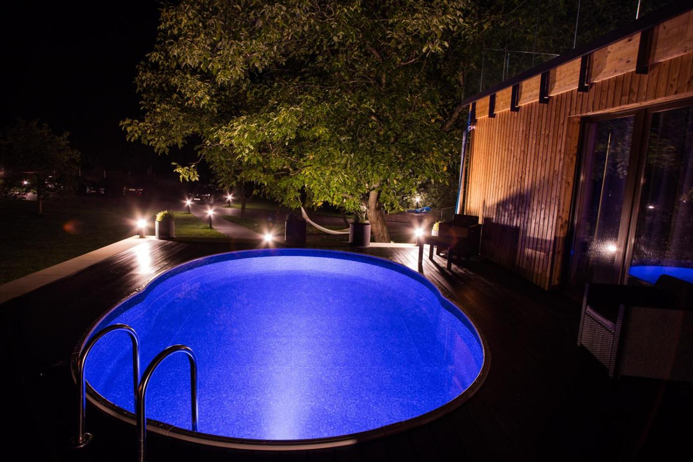 Villa with Private Pool - Photo 3