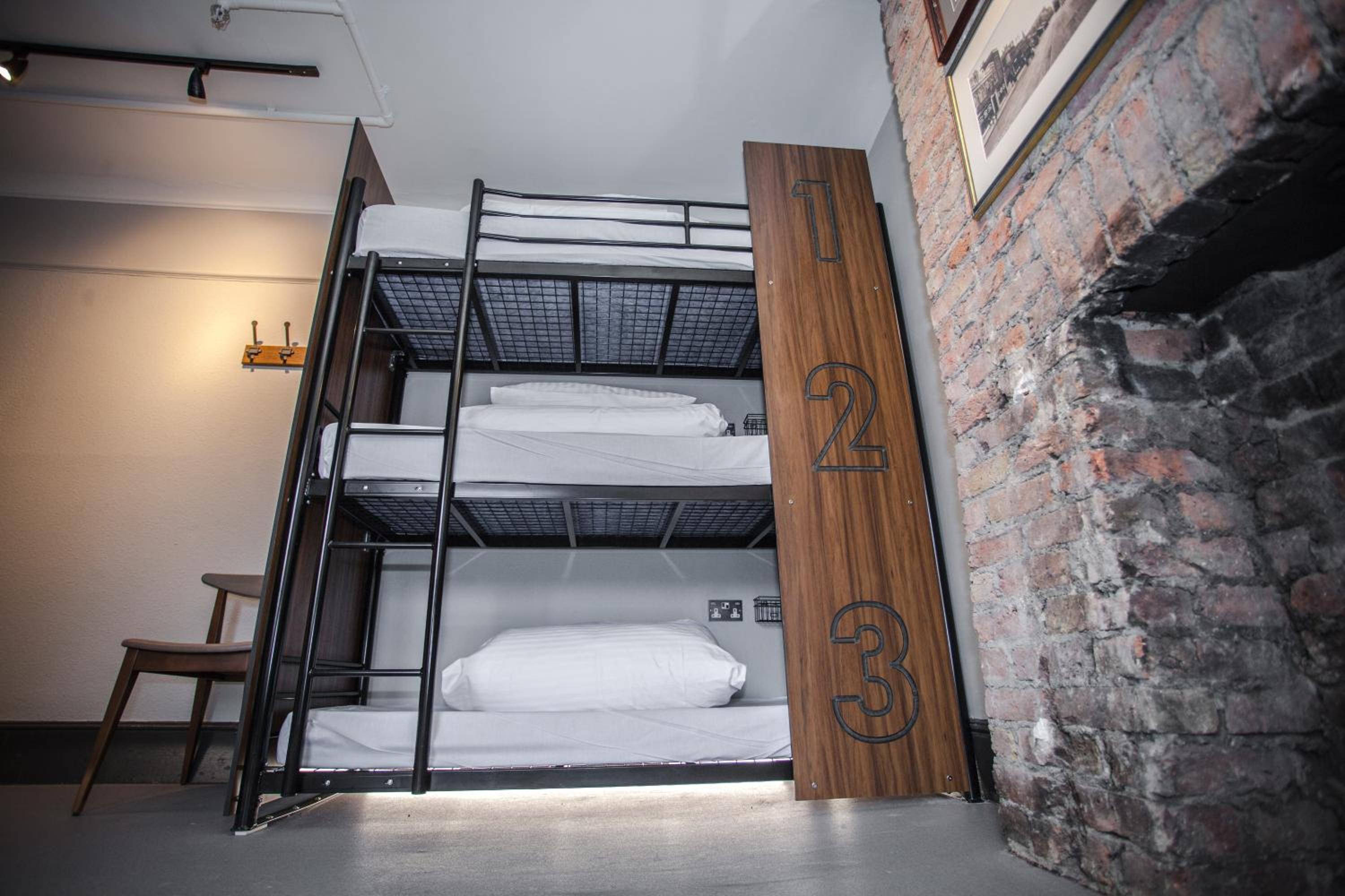 Bed in 3-Bed Mixed Dormitory Room with Shared Bathroom photo 1