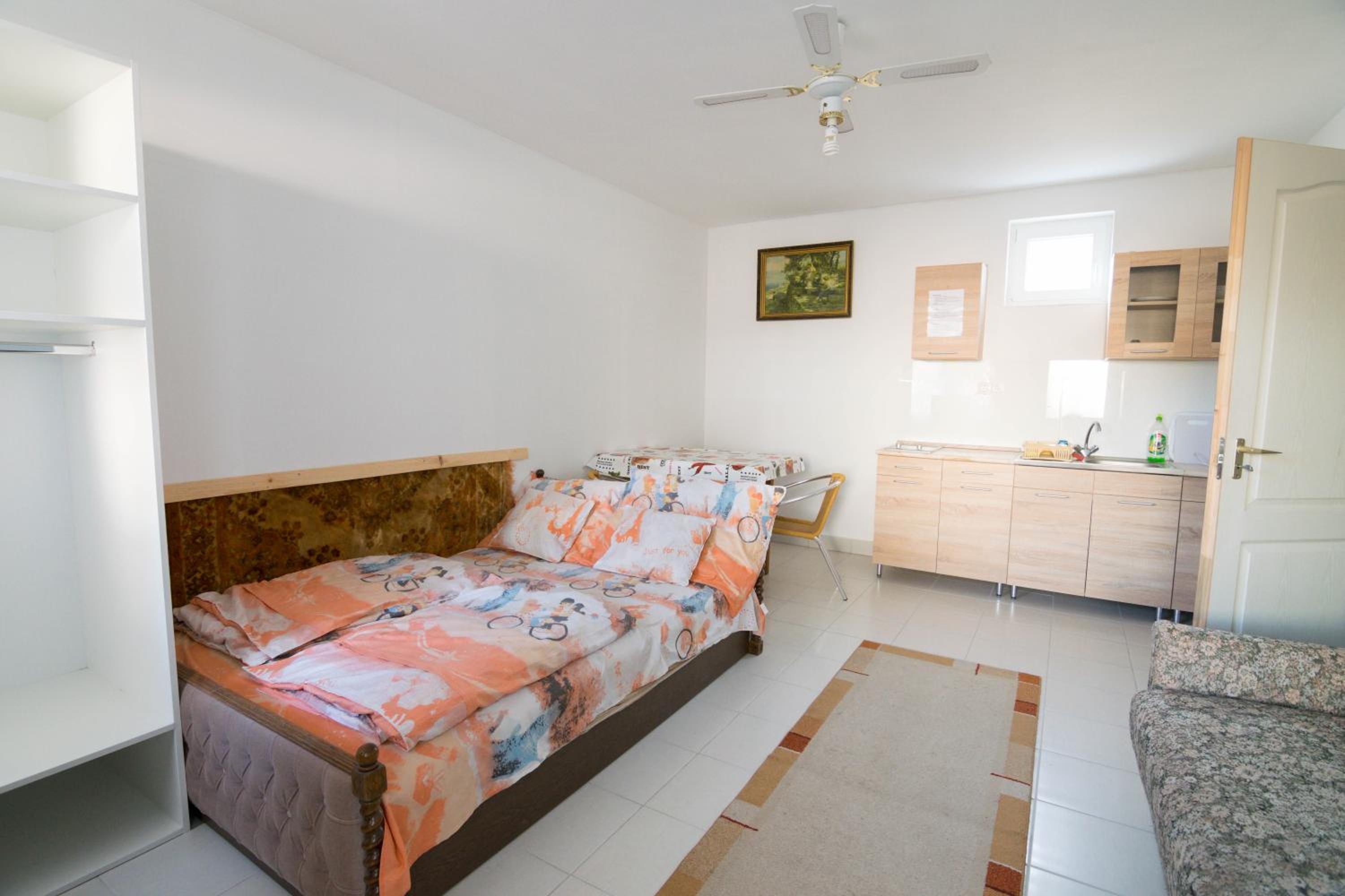 Apartment - Ground Floor photo 1