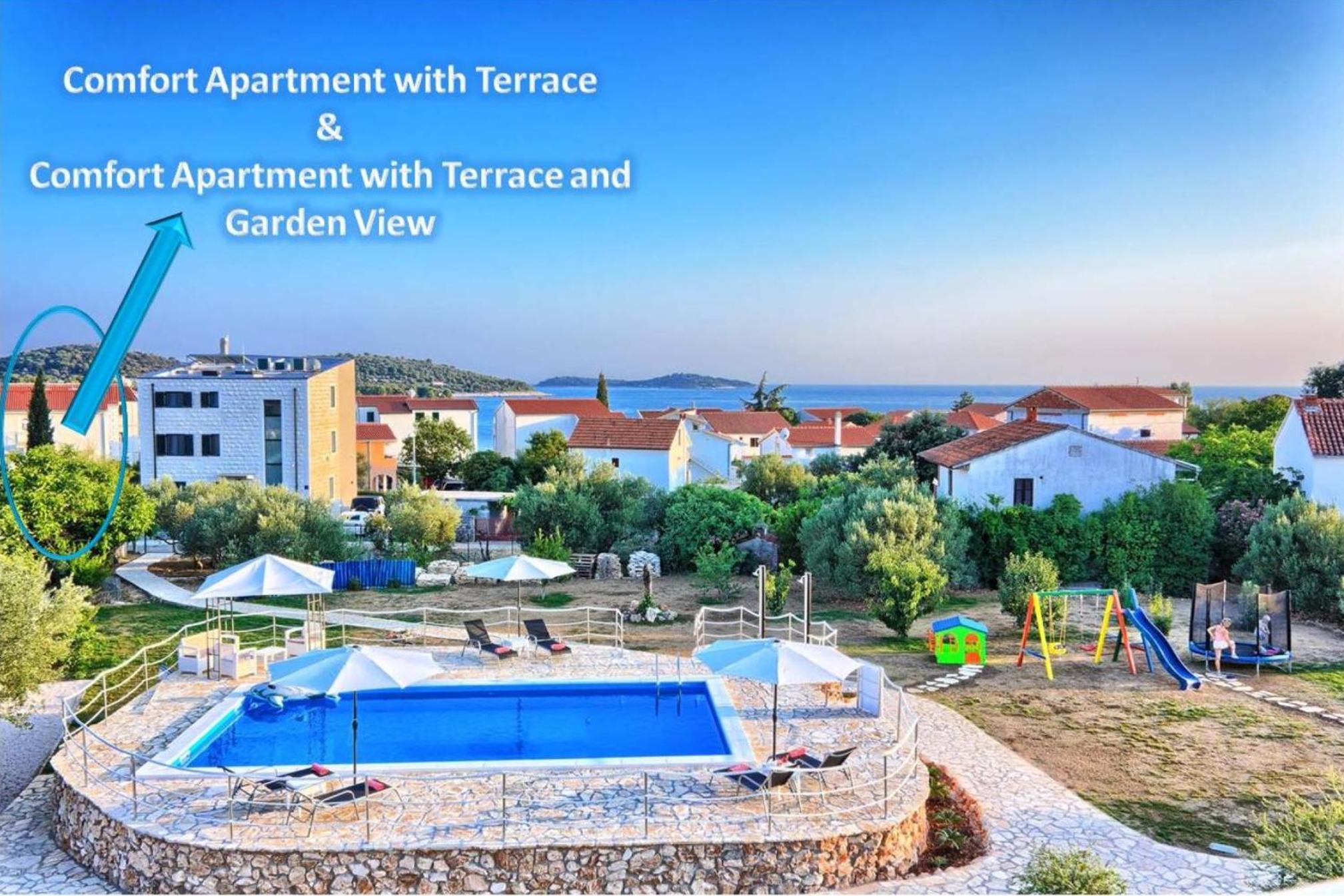 Comfort Two-Bedroom Apartment with Terrace photo 3