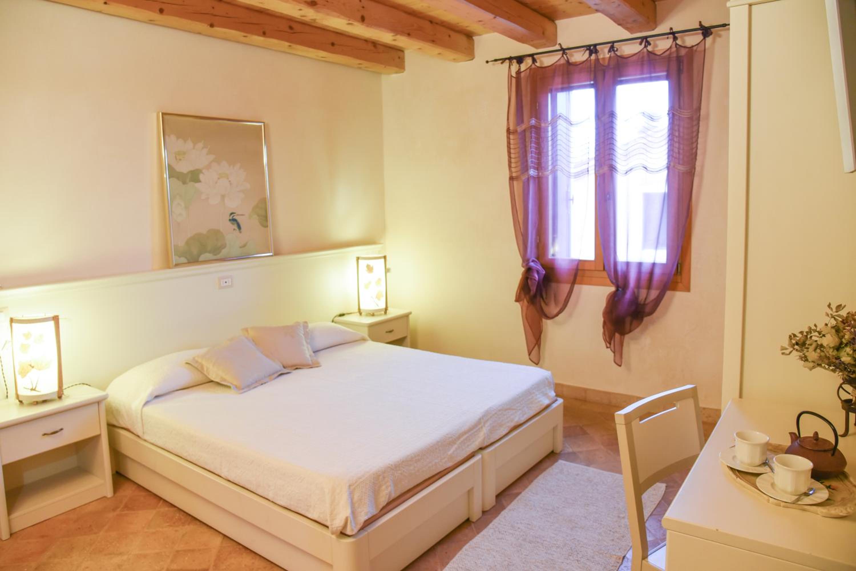 Double or Twin Room with Private Bathroom - Photo 1
