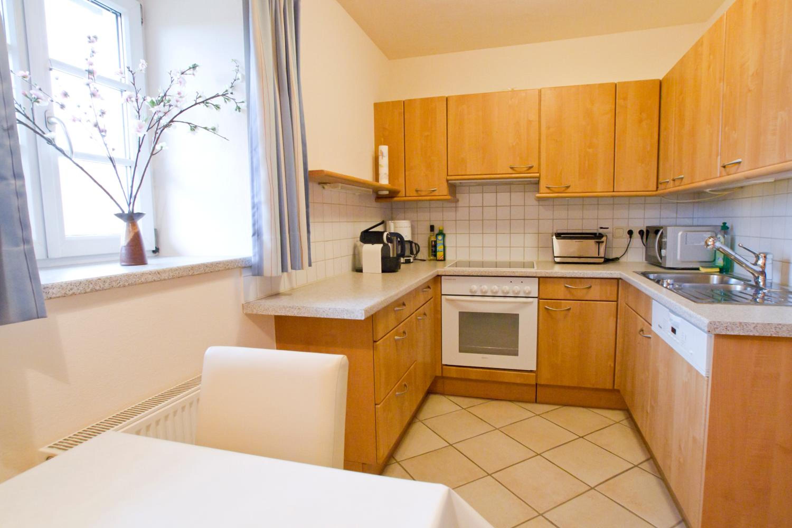 Apartment photo 2