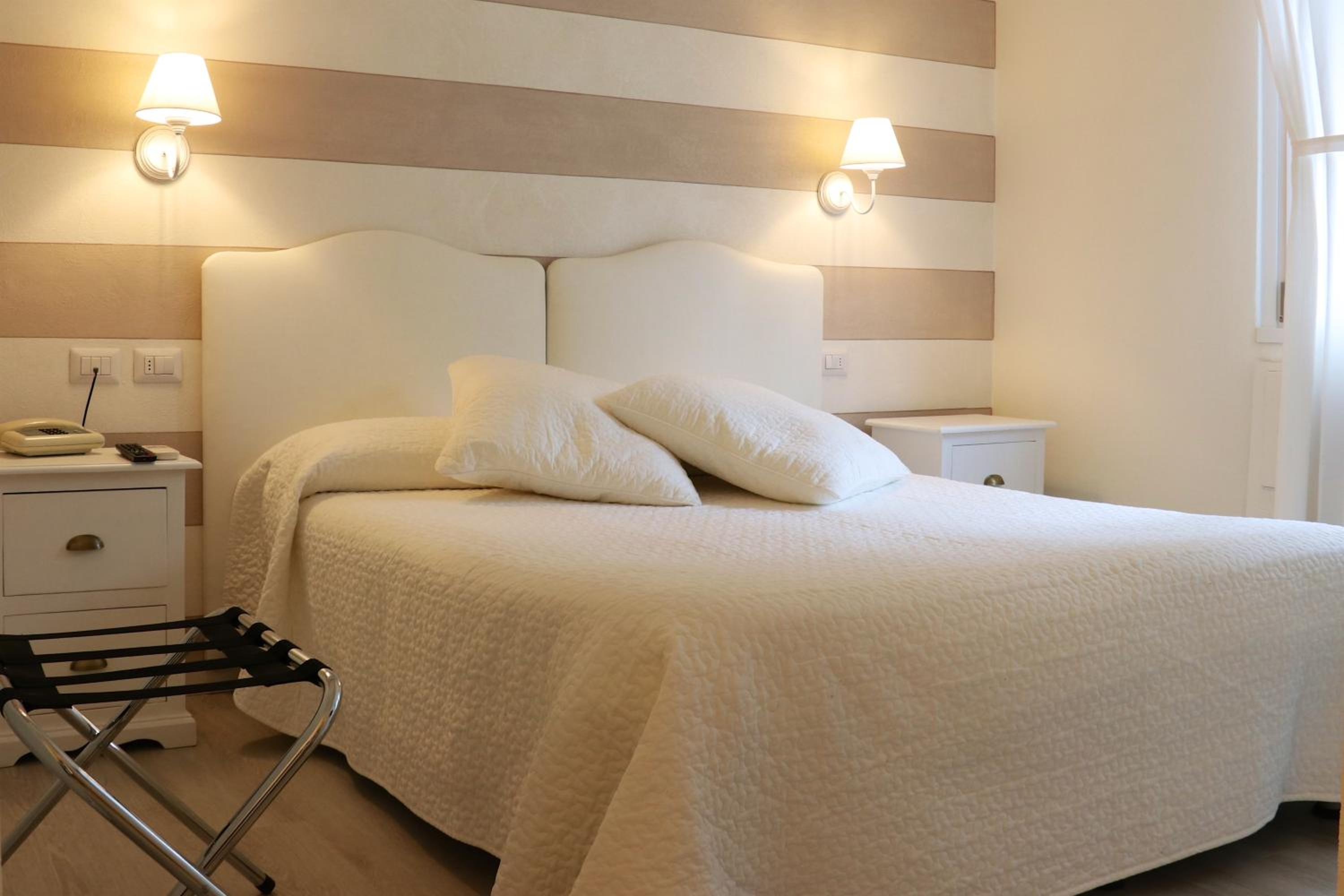 Classic Double Room - Annex - Photo 9